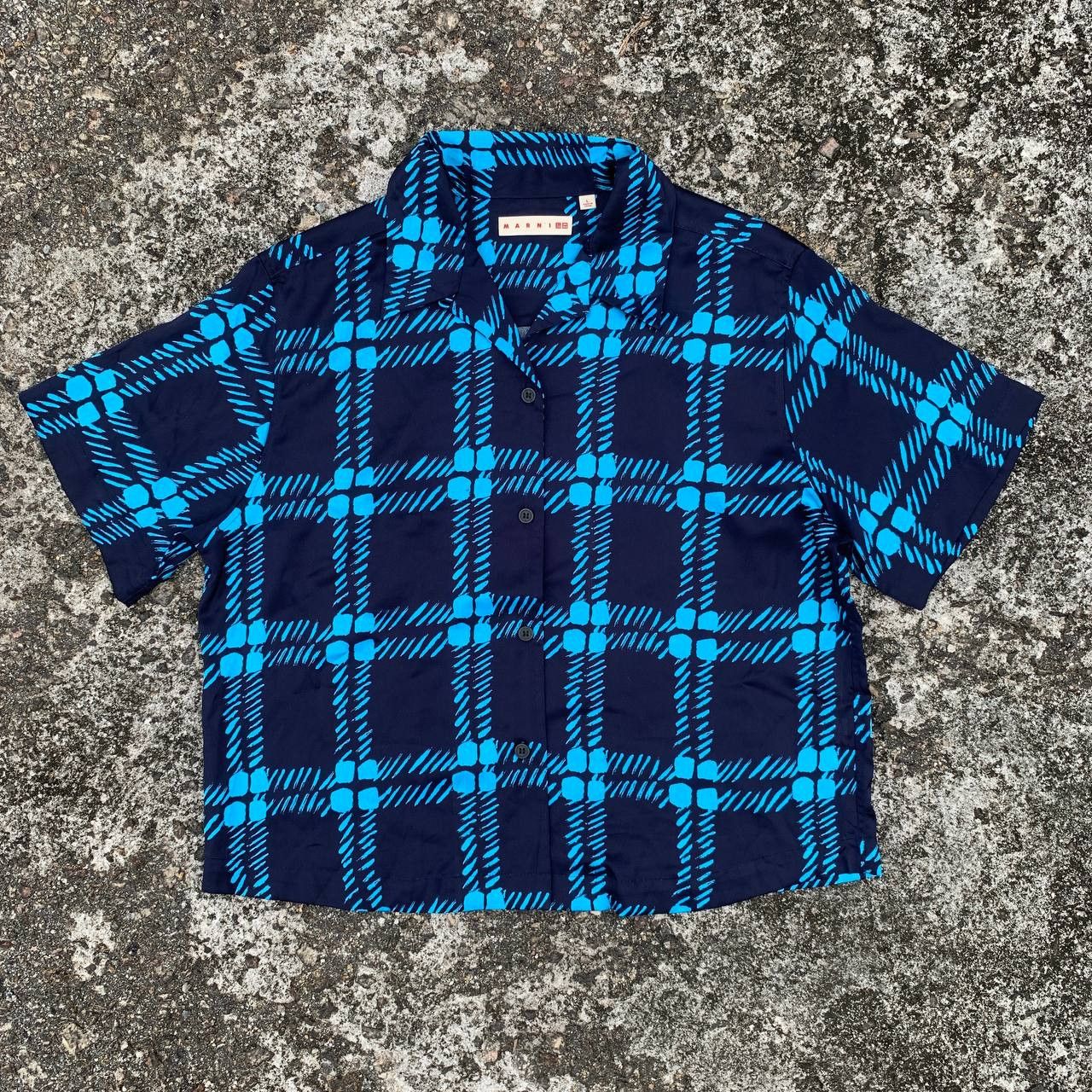 Marni × Uniqlo UNIQLO x MARNI Silk Short Sleeve Shirt Size L / US 10 / IT 46 - 1 Thumbnail