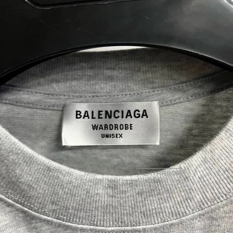 Balenciaga Balenciaga Gray Logo Print Short Sleeve T-shirt. Size US S / EU 44-46 / 1 - 4 Thumbnail