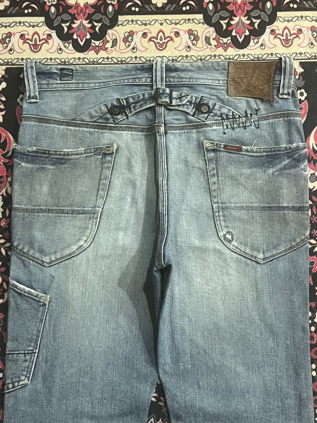 Le Grande Bleu (L.G.B.) Japanese Brand Bartack Cinch Back Whisker Blue Washed Jeans Size US 34 / EU 50 - 7 Thumbnail