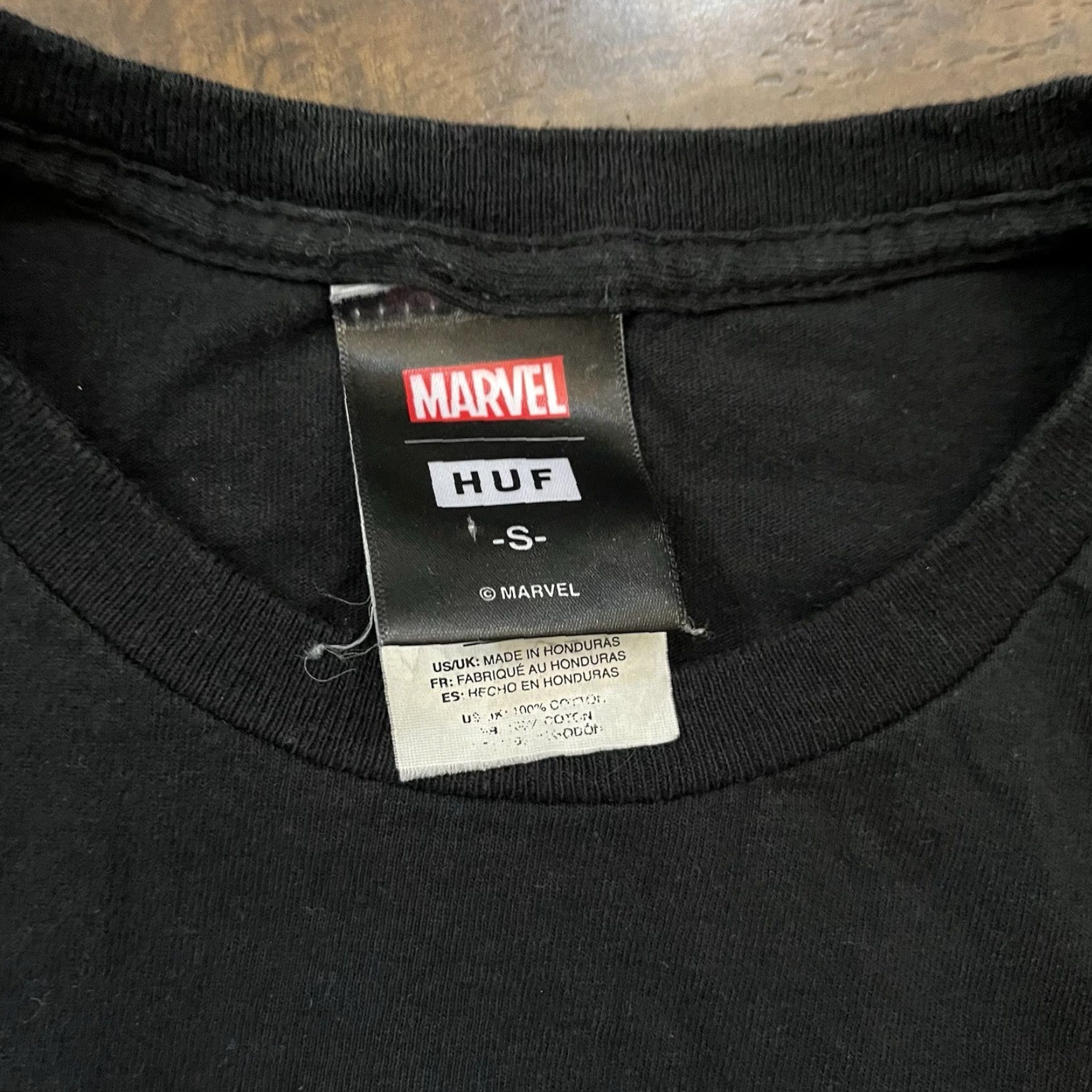 Huf VINTAGE HUF Spider-Man Graphic T-Shirt Mens Small Black Marvel Comics Streetwear Size US S / EU 44-46 / 1 - 6 Thumbnail