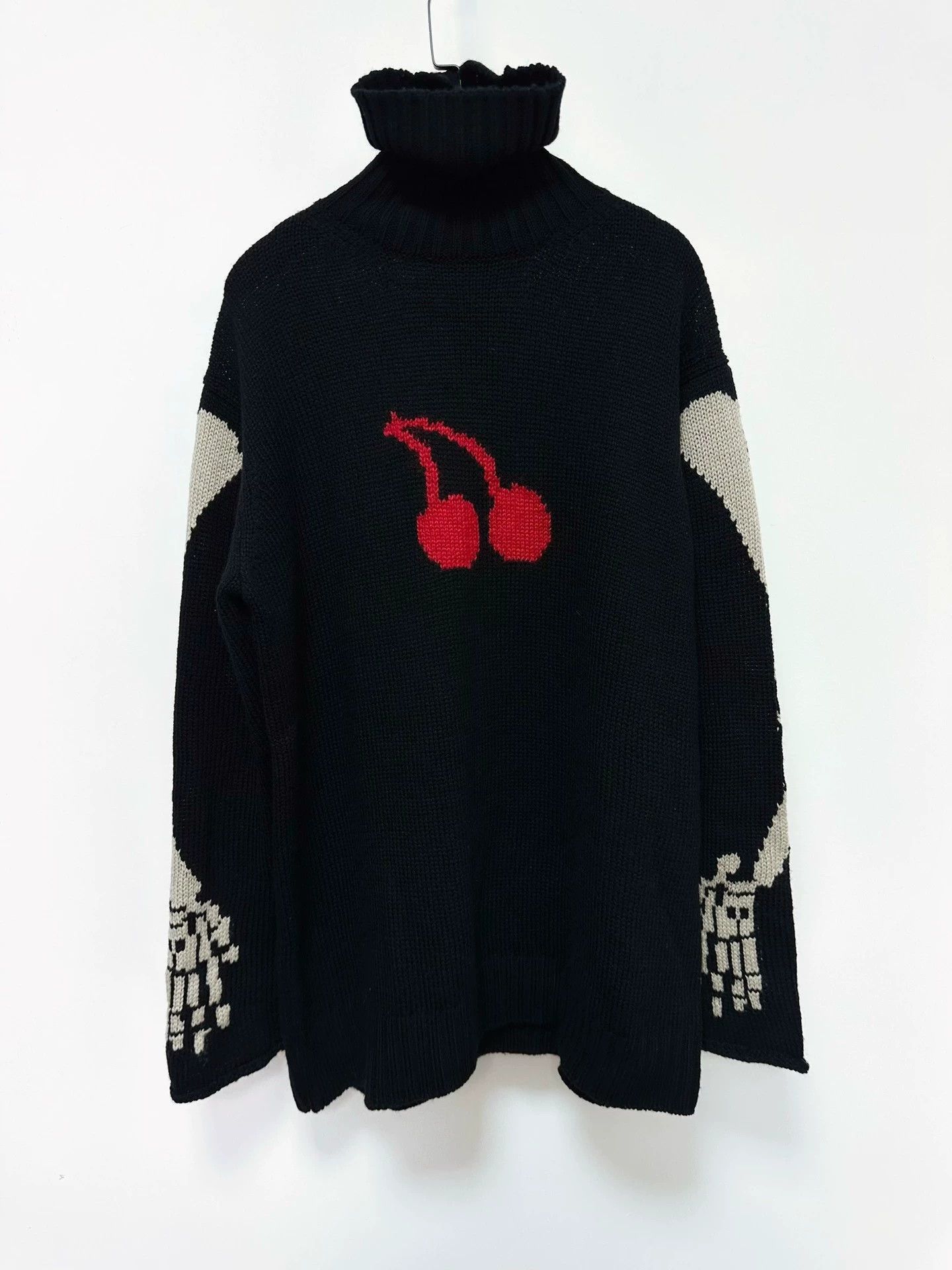 Yohji Yamamoto Black Turtleneck Sweater with Red Cherry Design Size US L / EU 52-54 / 3 - 1 Thumbnail