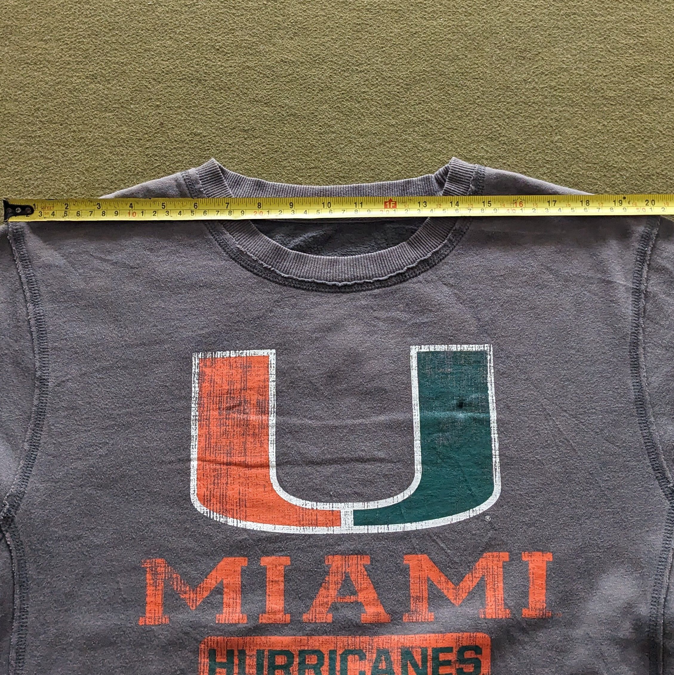 NFL Vintage MIAMI HURRICANES NFL American Football Sweatshirt Size US M / EU 48-50 / 2 - 5 Thumbnail