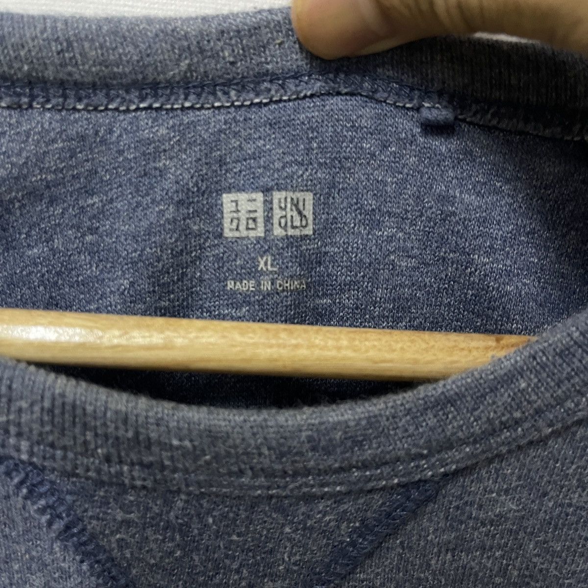 Uniqlo Sweatershirt UNIQLO Long Sleeve Unisex Size US XL / EU 56 / 4 - 3 Thumbnail
