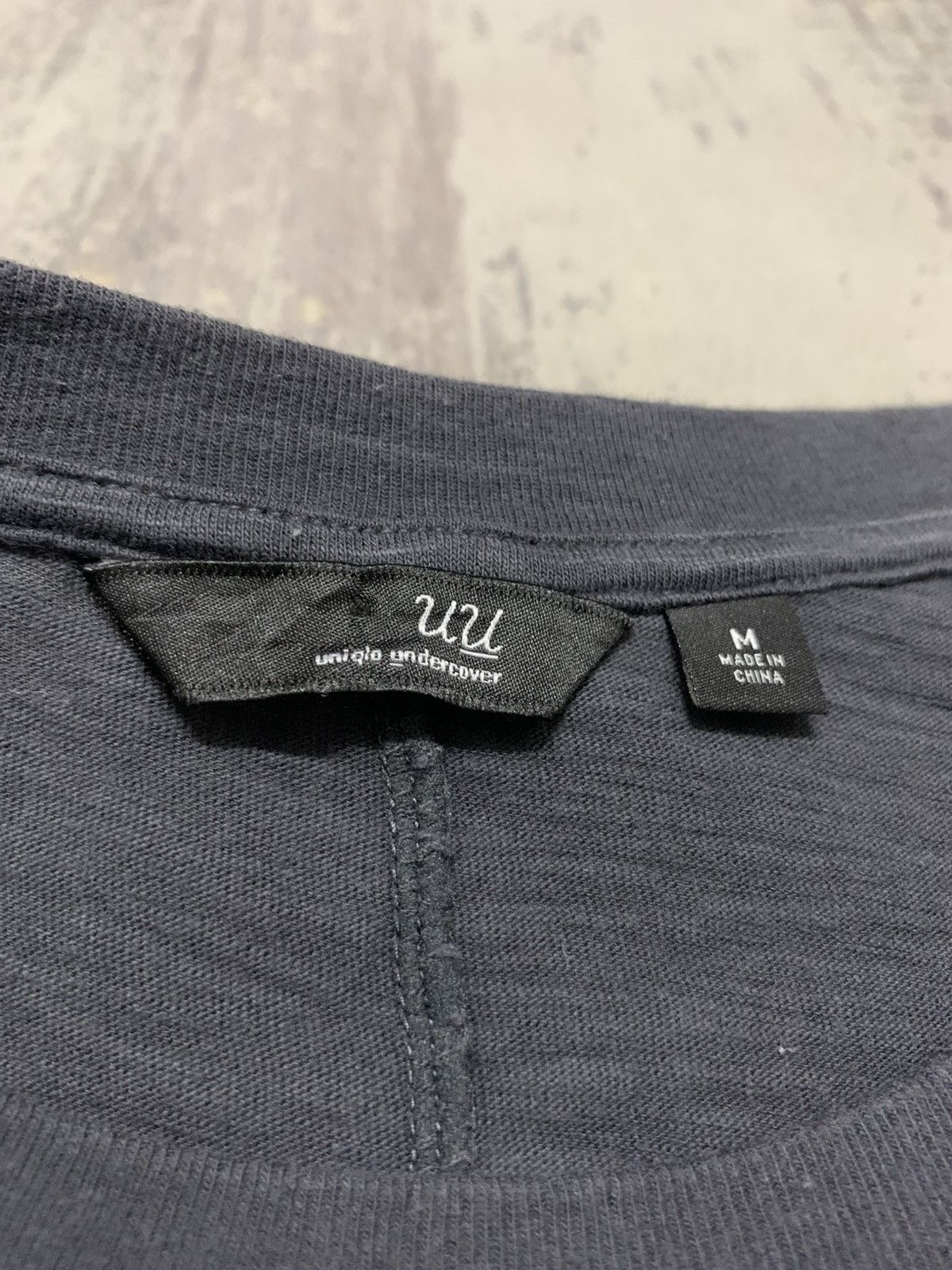 Undercover × Uniqlo UNIQLO x UNDERCOVER UU Big Logo T-Shirt Jun Takahashi Size US M / EU 48-50 / 2 - 5 Thumbnail