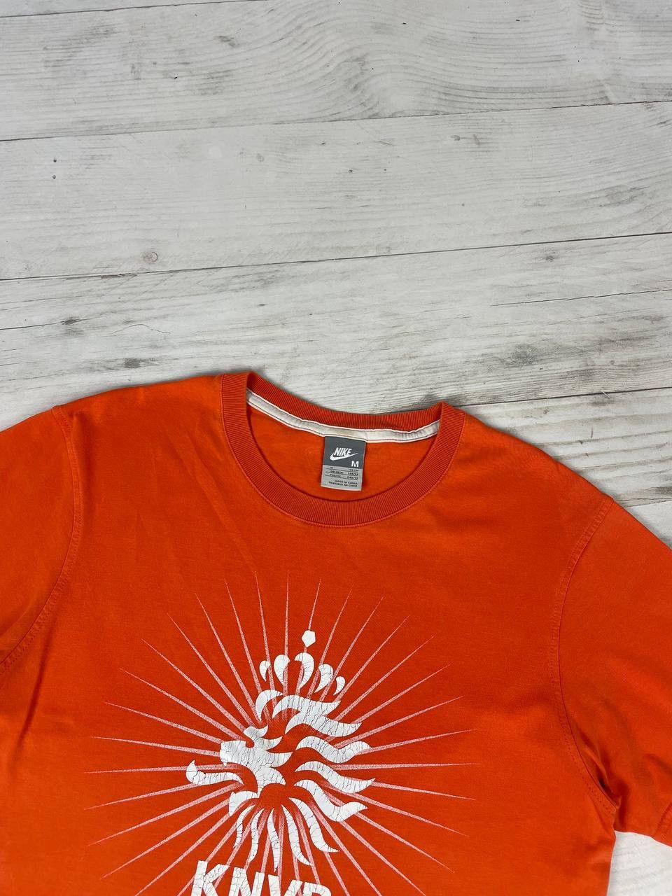Nike Vintage Nike Nederland KNVB T-Shirt Center Swoosh 00s Soccer Size US M / EU 48-50 / 2 - 2 Thumbnail