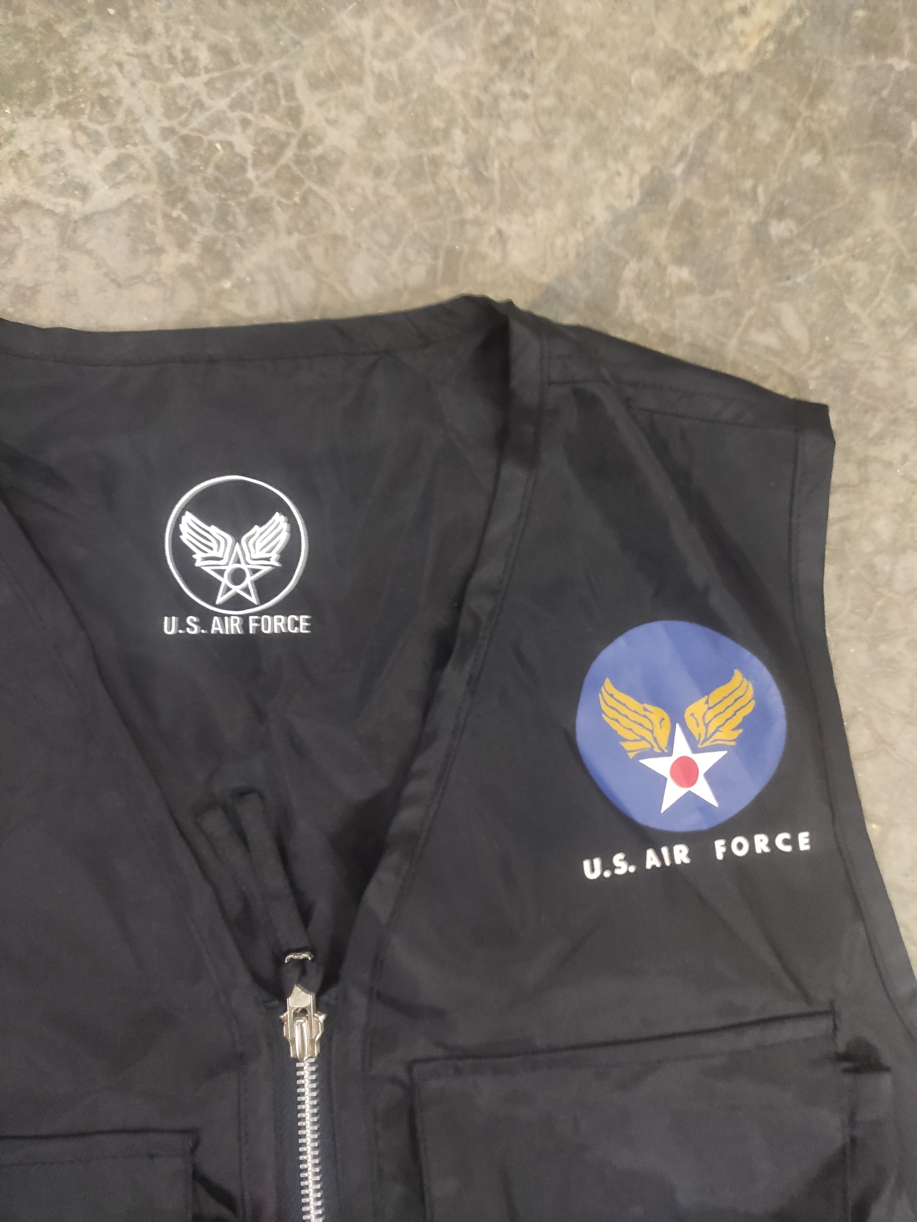 Avirex Vintage US Air force vest tactical design Size US M / EU 48-50 / 2 - 3 Thumbnail