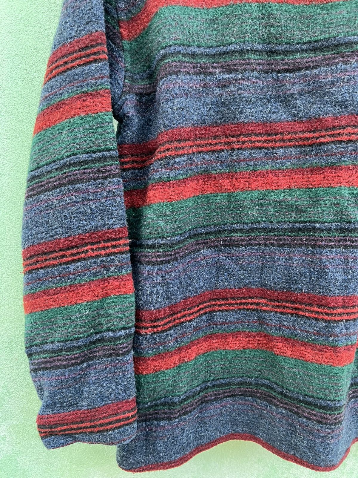Woolrich Woolen Mills Vtg Woolrich Made in USA Multi Stripe Wool Blanket Jacket Size US L / EU 52-54 / 3 - 12 Thumbnail