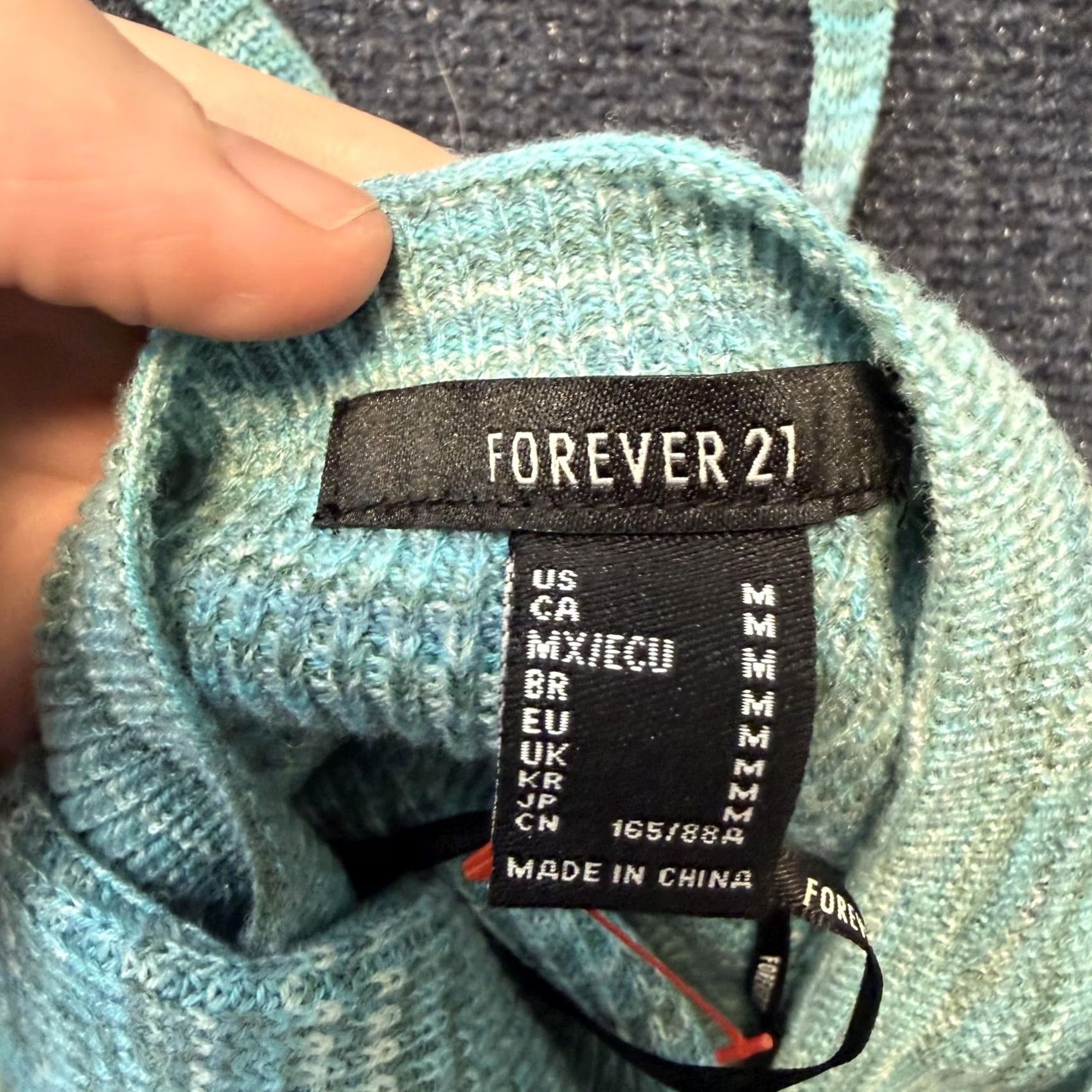 Forever 21 Forever 21 Tank Top Womens Medium Blue Ribbed Knit Halter Tie Back Cropped Size M / US 6-8 / IT 42-44 - 2 Thumbnail