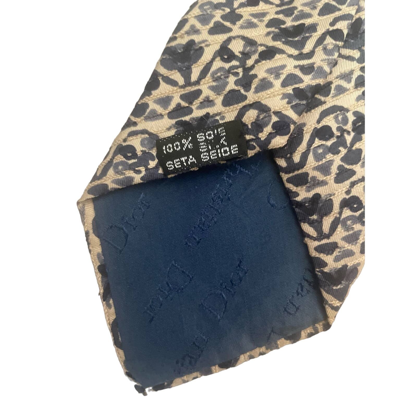 Christian Dior Monsieur Christian Dior Vintage All Over Print Mens Tie 100% Silk 58" Size ONE SIZE - 3 Thumbnail