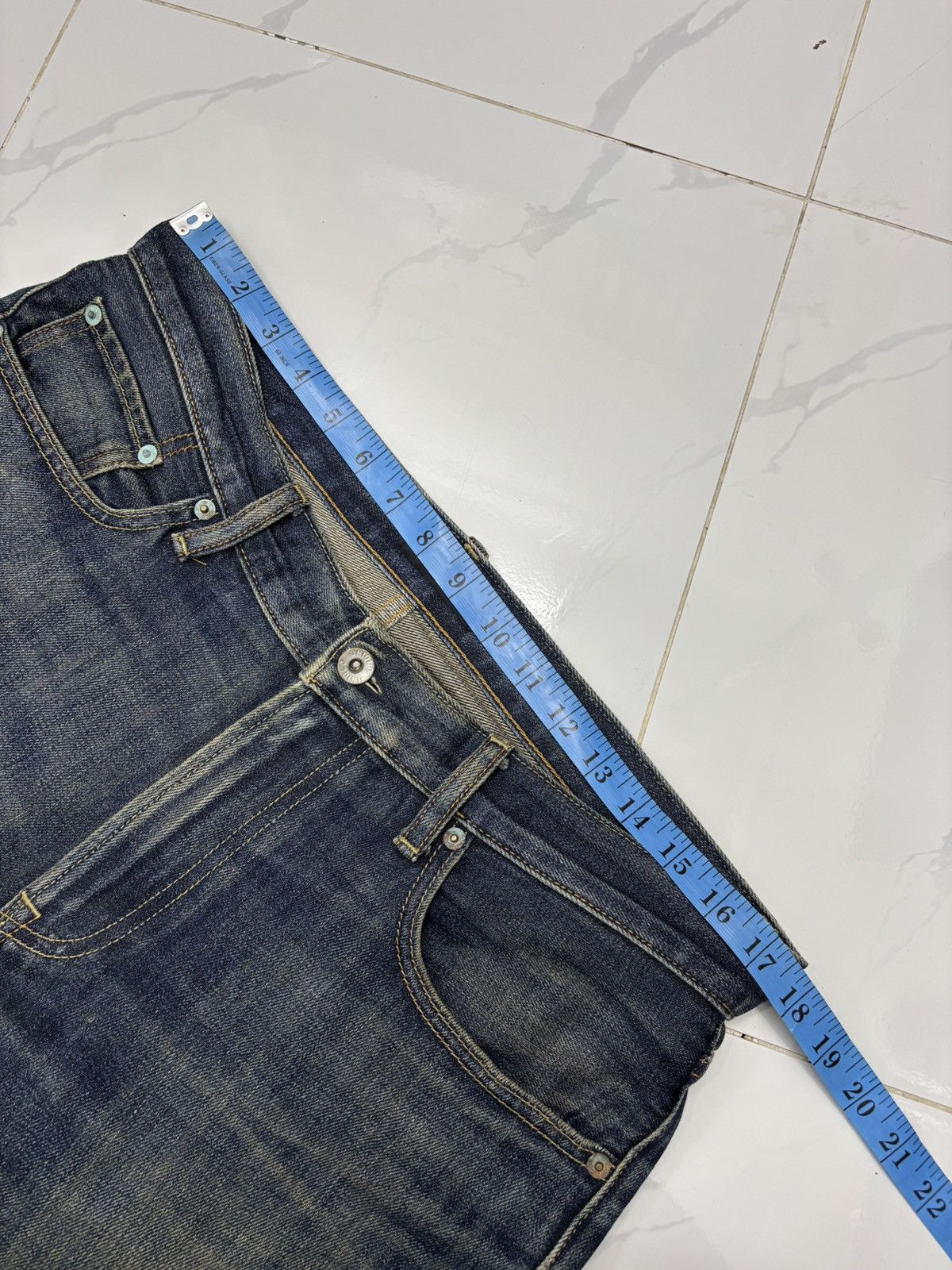 Undercover × Uniqlo UNIQLO VINTAGE JAPAN MUD WASH DENIM JEANS Size US 35 - 9 Thumbnail