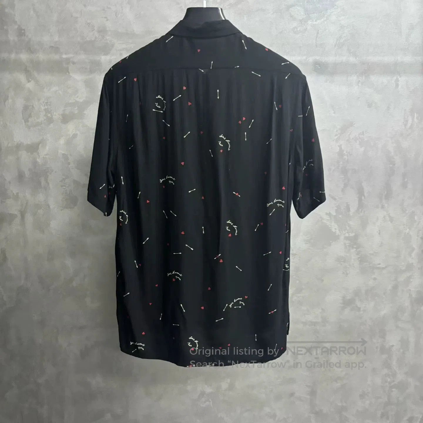 Saint Laurent Paris Saint Laurent Black Printed Shark Collar Shirt. Size US M / EU 48-50 / 2 - 5 Thumbnail