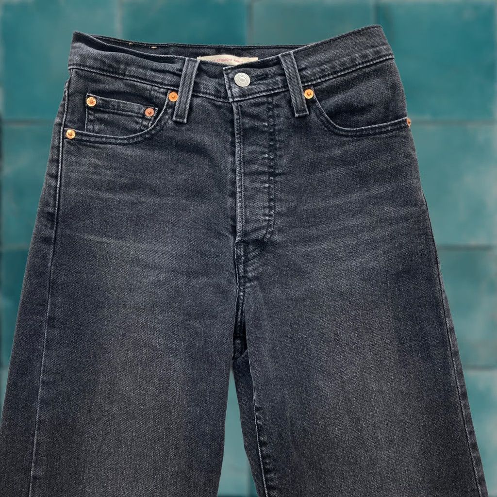Levi's Levi's Ribcage Straight Ankle Jeans Women's 25 Black Button Fly High Rise Y2K 90s Retro Jeans Regular Size Type: Regular Size 42" / US 20 - 1 Thumbnail