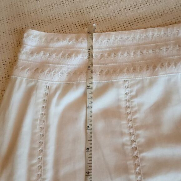 Apt. 9 Apt. 9 Lined White Lace Throughout & Bottom Side Zippered Sz Size 32" / US 10 / IT 46 - 2 Thumbnail