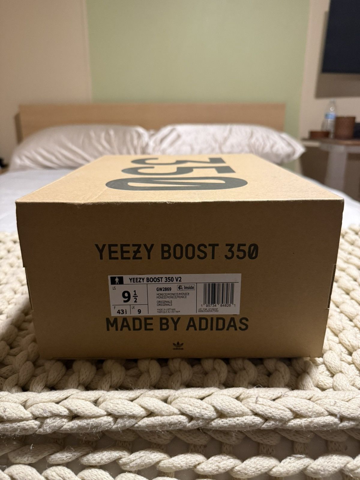 Yeezy Yeezy Boost 350 V2 - Mono Ice Size US 9.5 / EU 42-43 - 5 Thumbnail