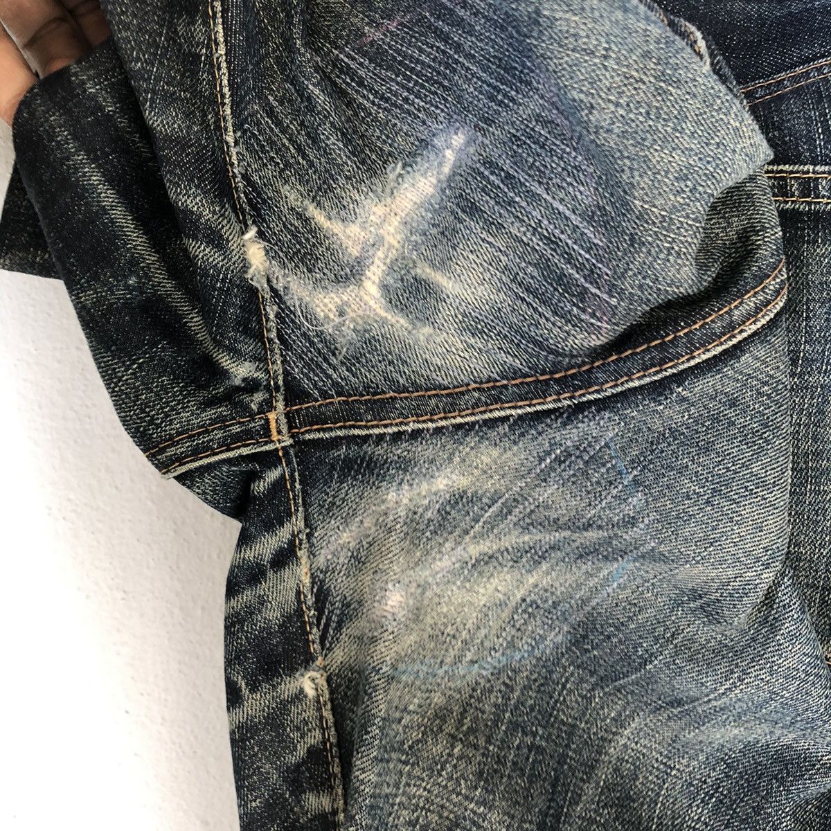 Uniqlo Vintage UNIQLO Custom Tiger Embroidered jeans Size US 31 - 22 Thumbnail