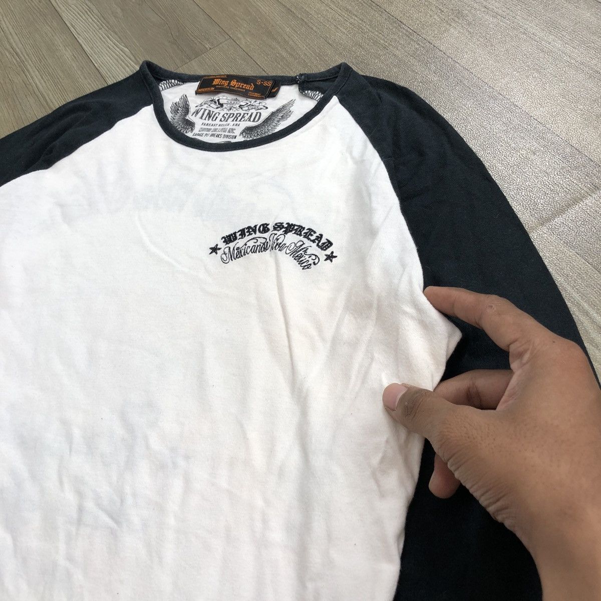 If Six Was Nine × Japanese Brand × Le Grande Bleu (L.G.B.) 2000s Wing Spread Skulls Cross LGB Embroidered Longsleeve Size US M / EU 48-50 / 2 - 14 Thumbnail
