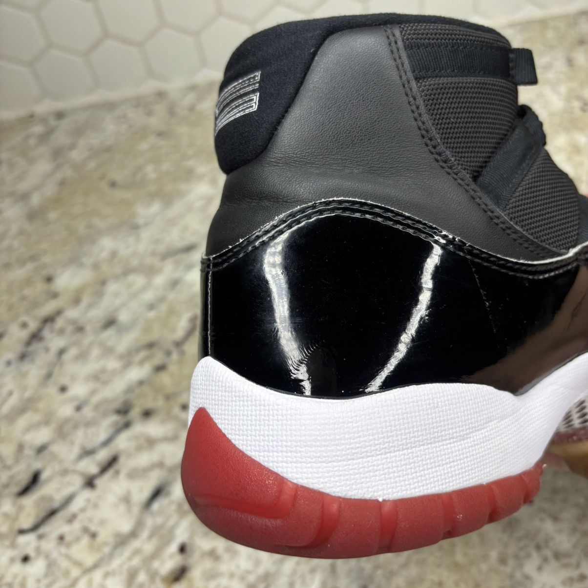 Jordan Brand Size 13 - Jordan 11 Retro Bred (2019) Clean No box Size US 13 / EU 46 - 14 Thumbnail