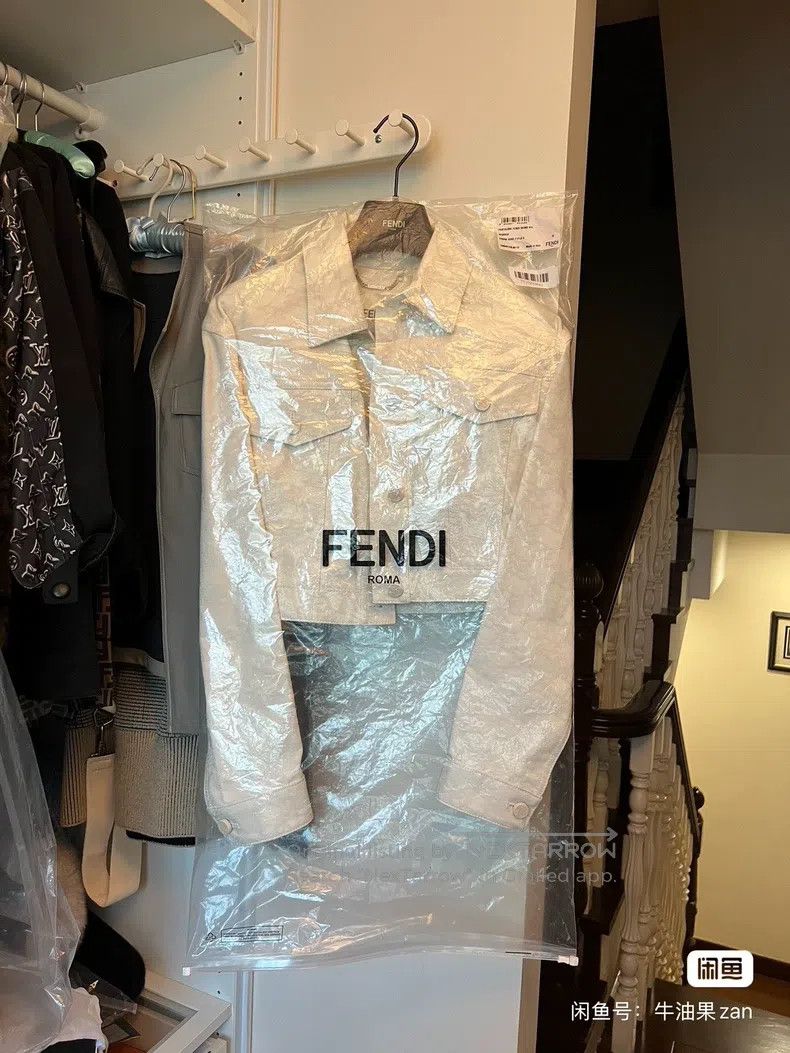 Fendi Fendi Denim jacket Size XS / US 0-2 / IT 36-38 - 2 Thumbnail