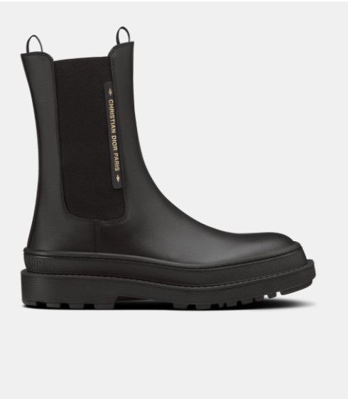 o1w1db10924 Trial Ankle Calfskin Boot in Black