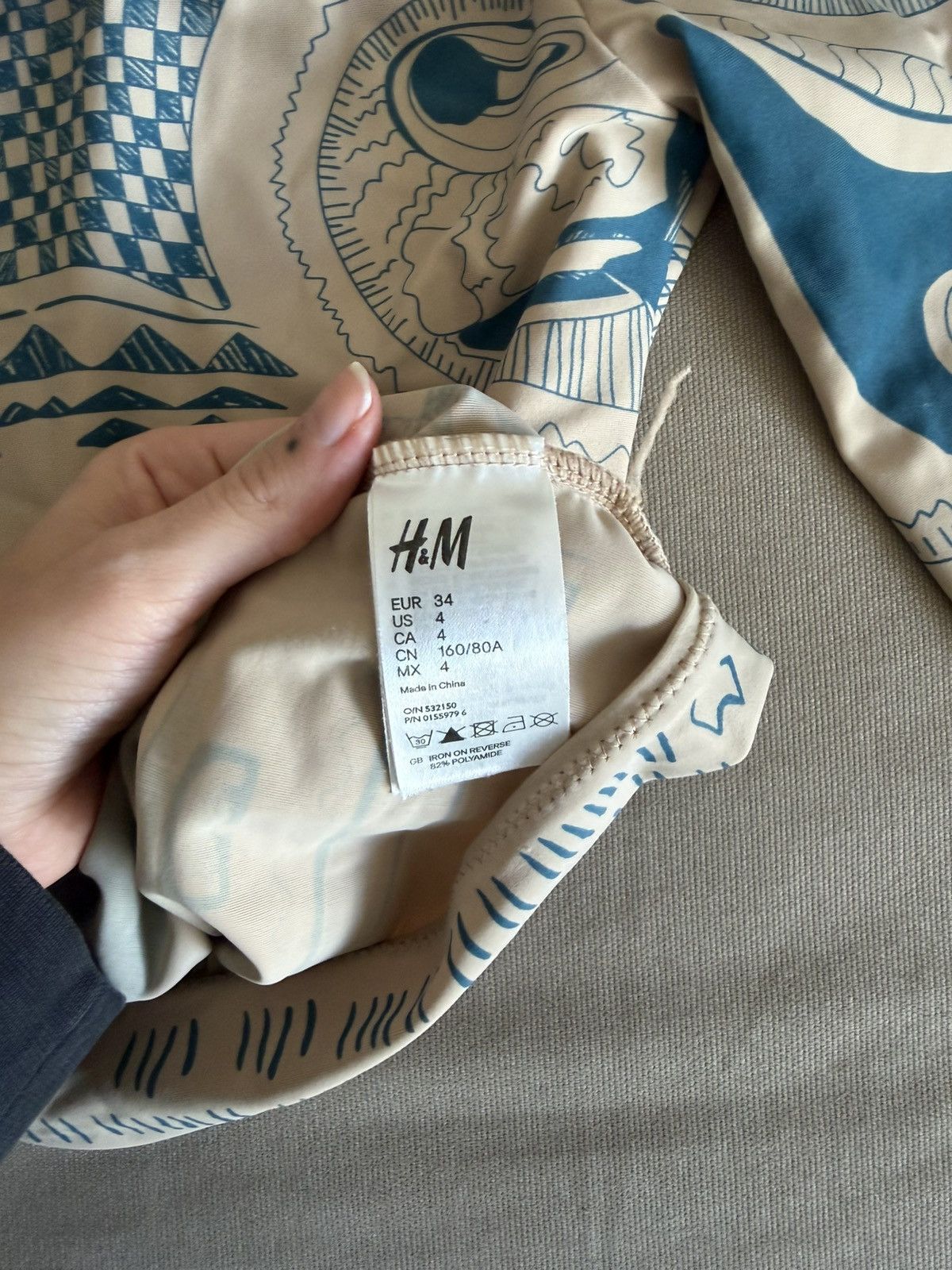 H&M × Maison Margiela HM & Maison Margiela Tattoo body long sleeve Size XS / US 0-2 / IT 36-38 - 4 Thumbnail