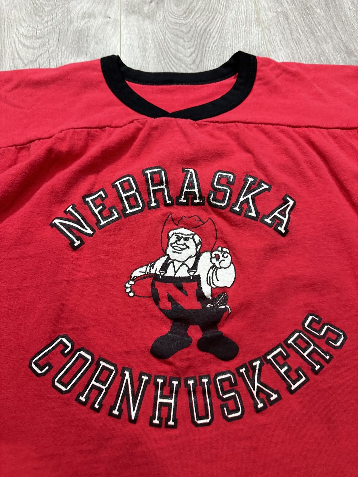 Vintage Vintage 70s 80s University of Nebraska Cornhuskers T Shirt Size US L / EU 52-54 / 3 - 4 Thumbnail