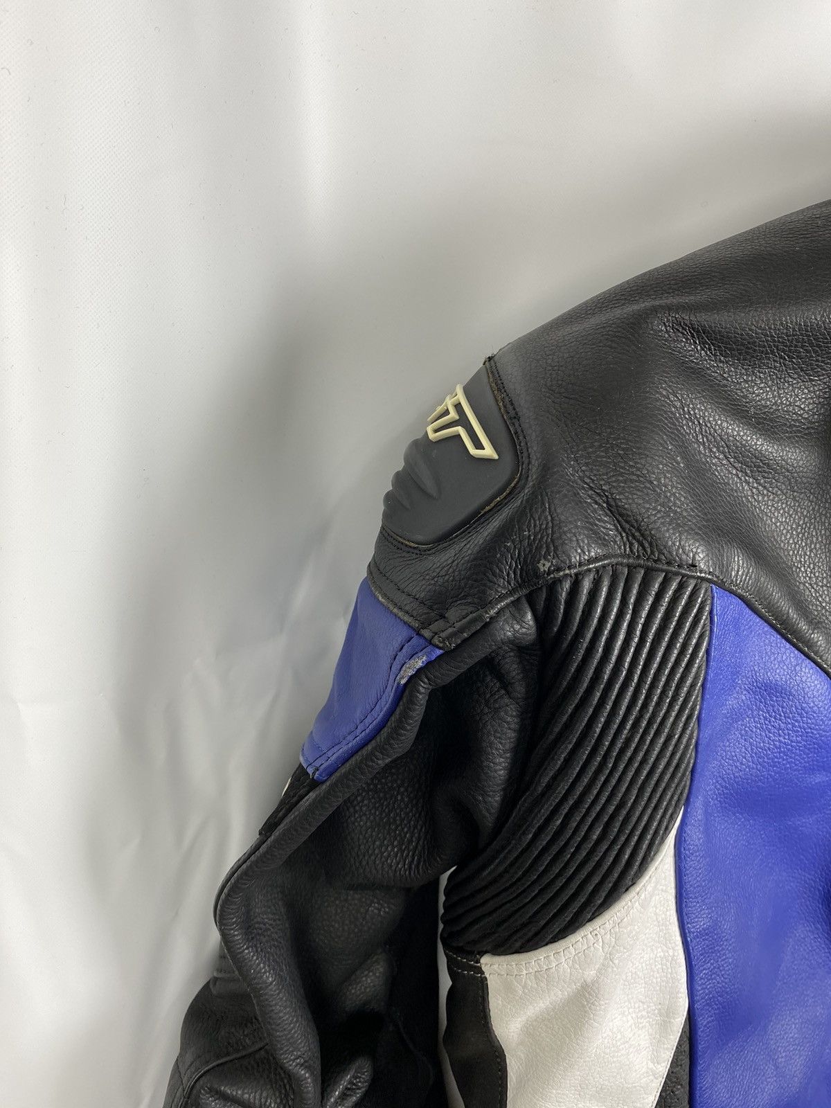 Other RST Pro Series Genuine Leather Jacket Motorcycle Biker 52 Size US L / EU 52-54 / 3 - 9 Thumbnail