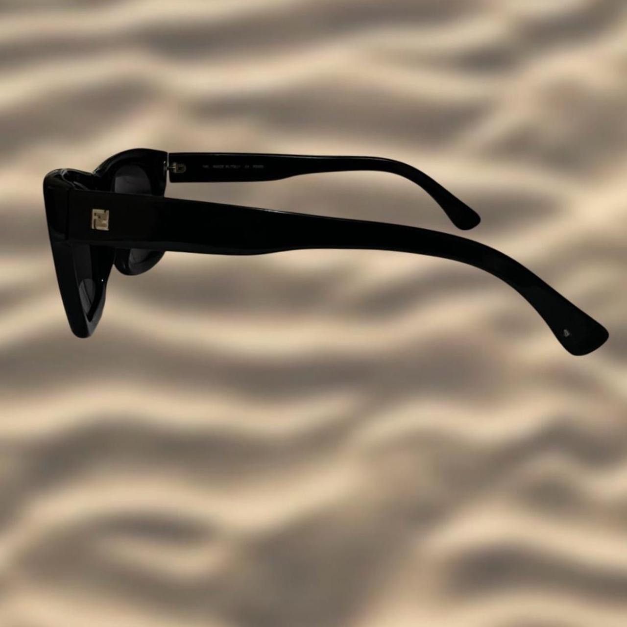 Fendi Vintage Fendi Sunglasses Size ONE SIZE - 4 Thumbnail