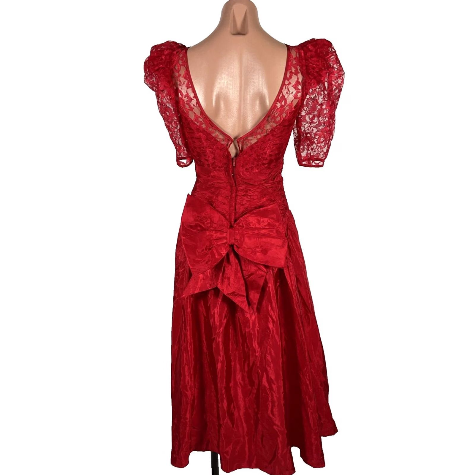 Vintage VINTAGE UNIONMADE Dress Bubble Sleeve Red Lace 1980s Prom Gown 4 Womens Size S / US 4 / IT 40 - 2 Thumbnail