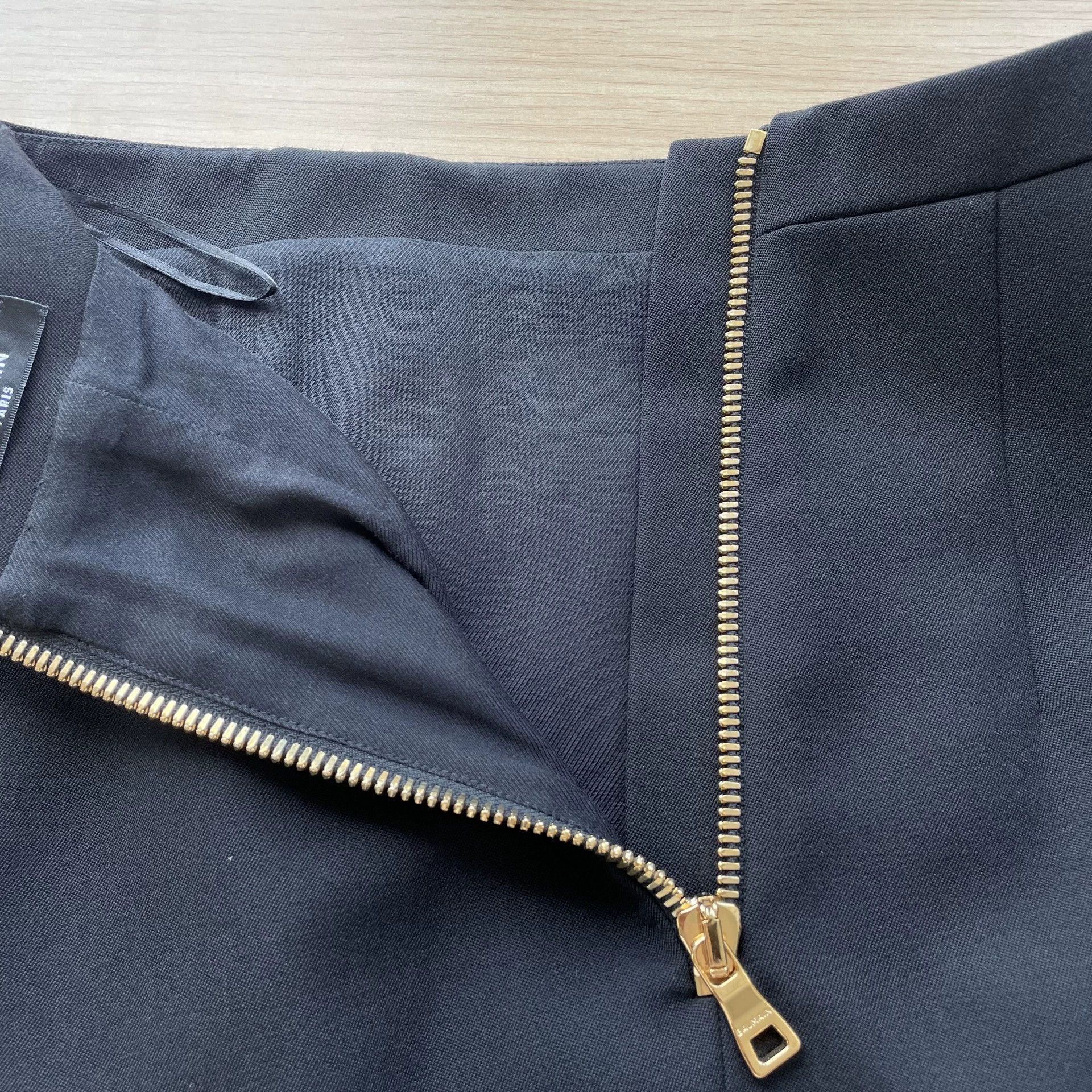 Balmain Balmain Gold Button Wool Black Skirt Women Size 34 Size 24" / US 00 / IT 34 - 4 Thumbnail