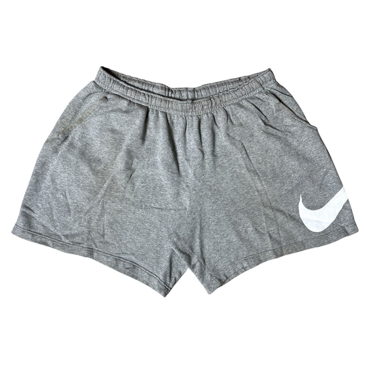Nike big swoosh nike shorts Size US 38 / EU 54 - 1 Thumbnail