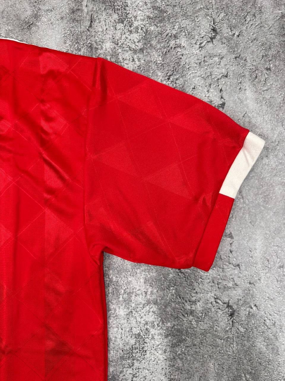 Other Score Draw England 1989 Away Retro FootballJersey Red Size L Size US L / EU 52-54 / 3 - 3 Thumbnail