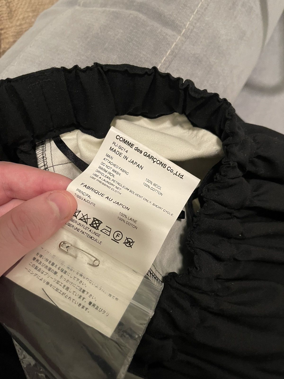 Comme des Garcons CDG CDG Black Pleated Wool and Cotton Skirt Size 28" / US 6 / IT 42 - 8 Thumbnail