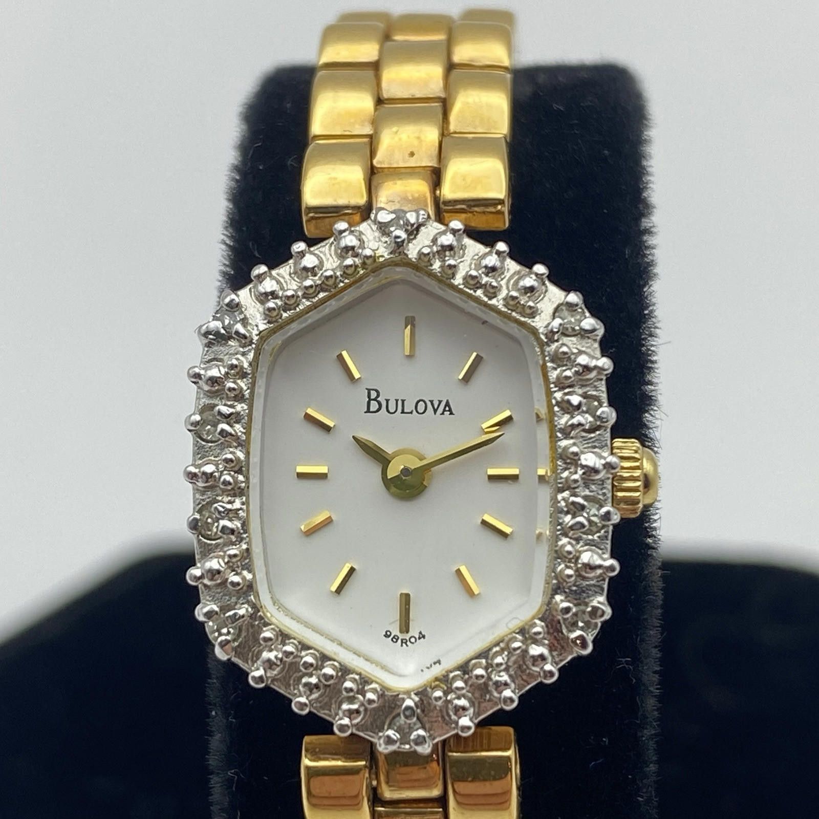 Bulova Vintage Bulova T6 Diamond Ladies Watch 1996 Gold Tone 98R04 Size ONE SIZE - 3 Thumbnail