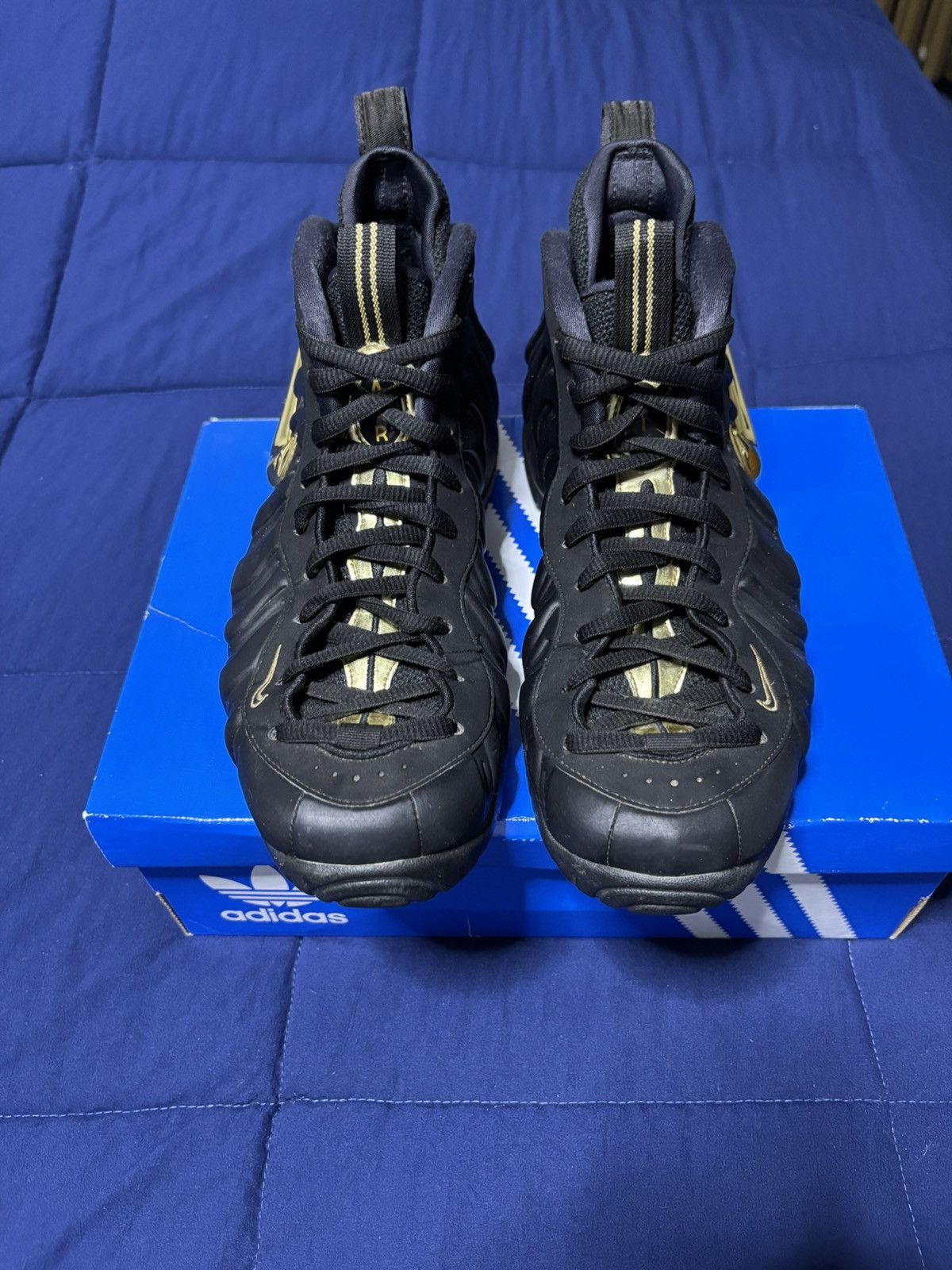 Nike Nike Air Foamposite Pro Black Metallic Gold 2018 Size 8.5 Size US 8.5 / EU 41-42 - 2 Thumbnail