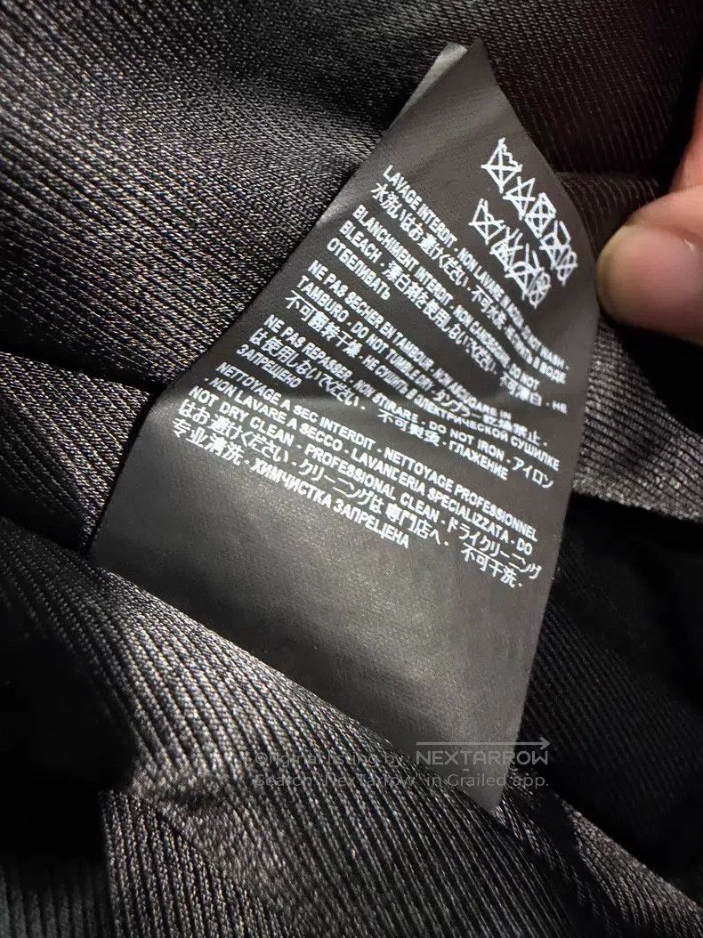 Saint Laurent Paris Saint Laurent Paris Medal Knight Leather Jacket i Size US M / EU 48-50 / 2 - 7 Thumbnail