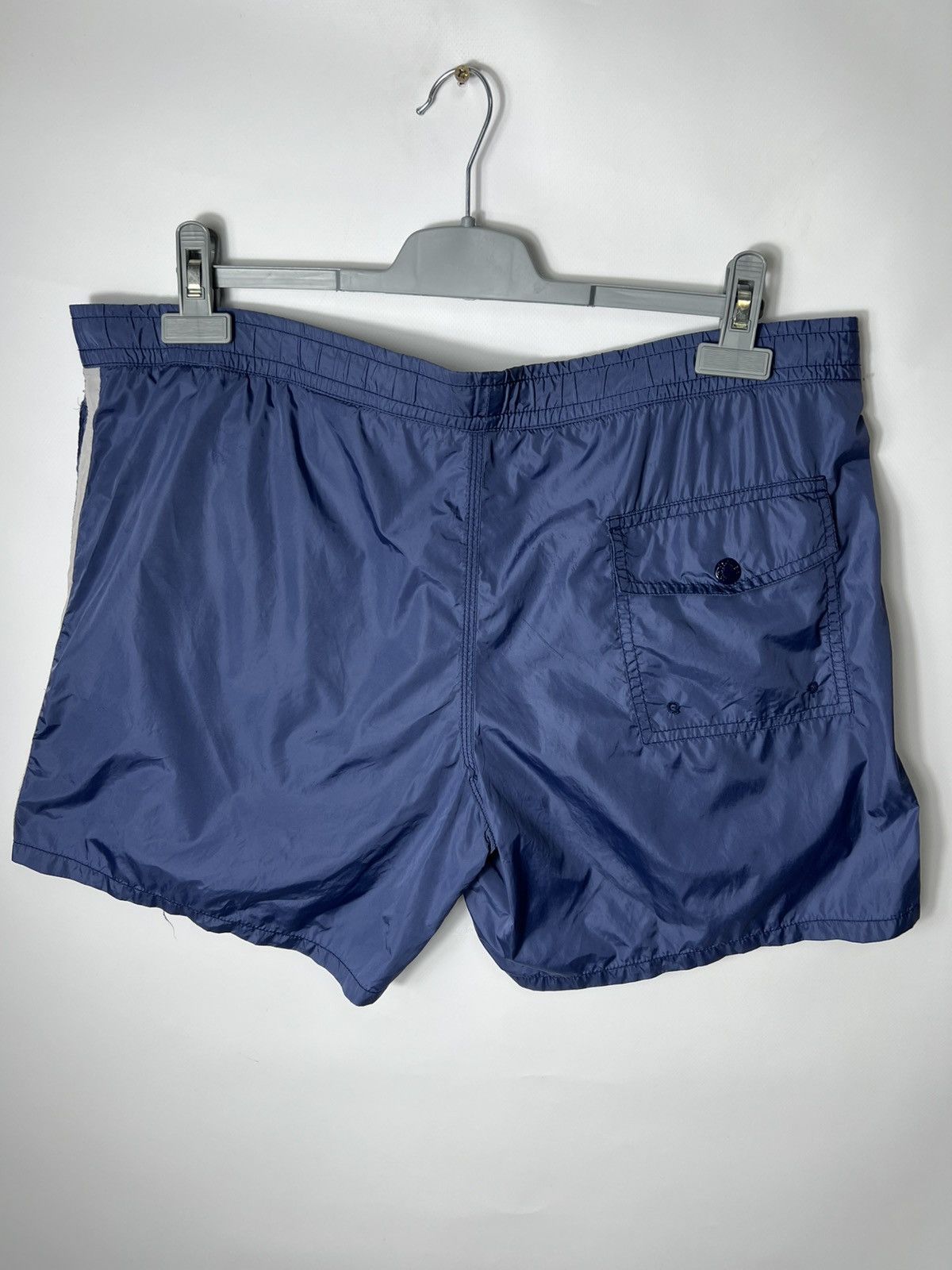 Moncler Vintage luxury Moncler Swimming Shorts Size XL Size US 34 / EU 50 - 13 Thumbnail