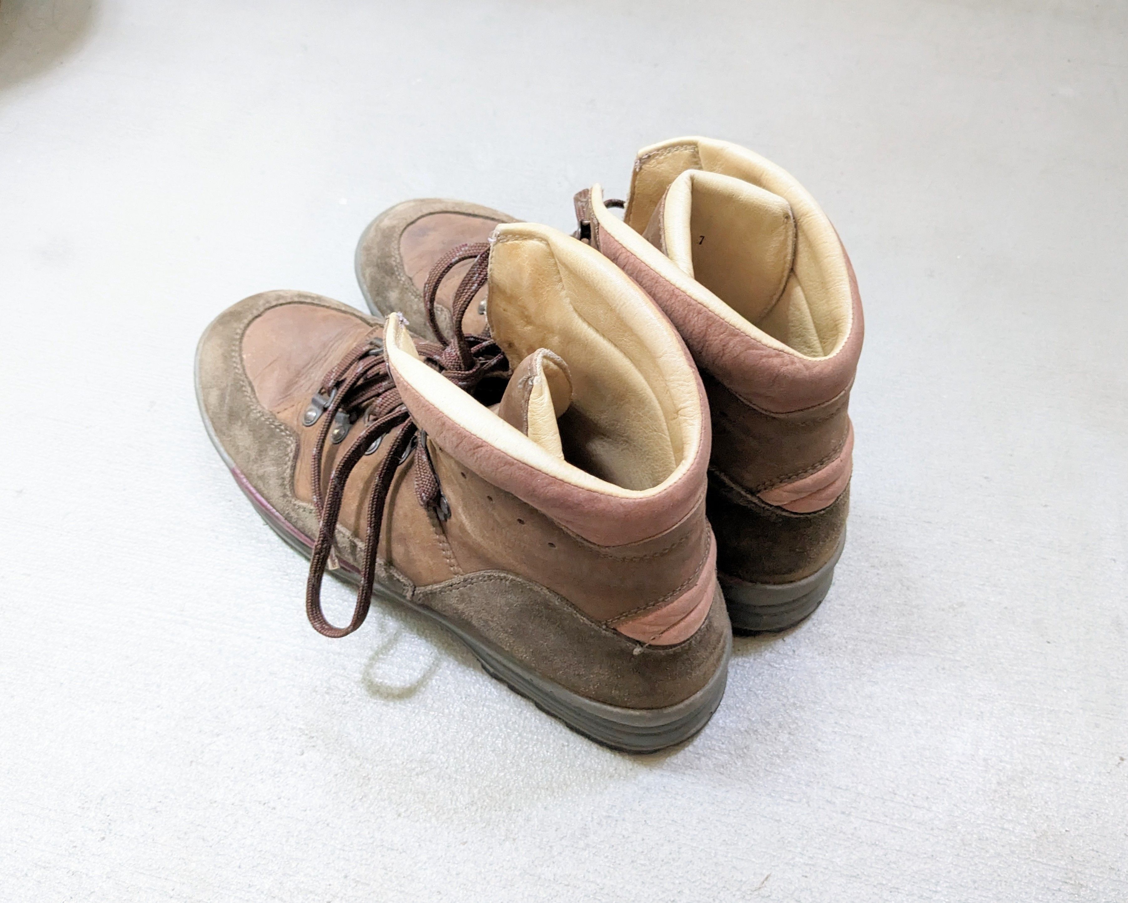 Vibram × Vintage Vintage Hiking Boots Size 12 Brown Suede Leather Lace Up Size US 12 / EU 45 - 13 Thumbnail