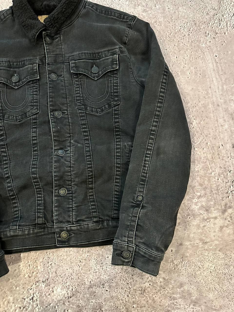 True Religion 2000s true religion contrast-stitch trucker denim jacket Size US M / EU 48-50 / 2 - 4 Thumbnail