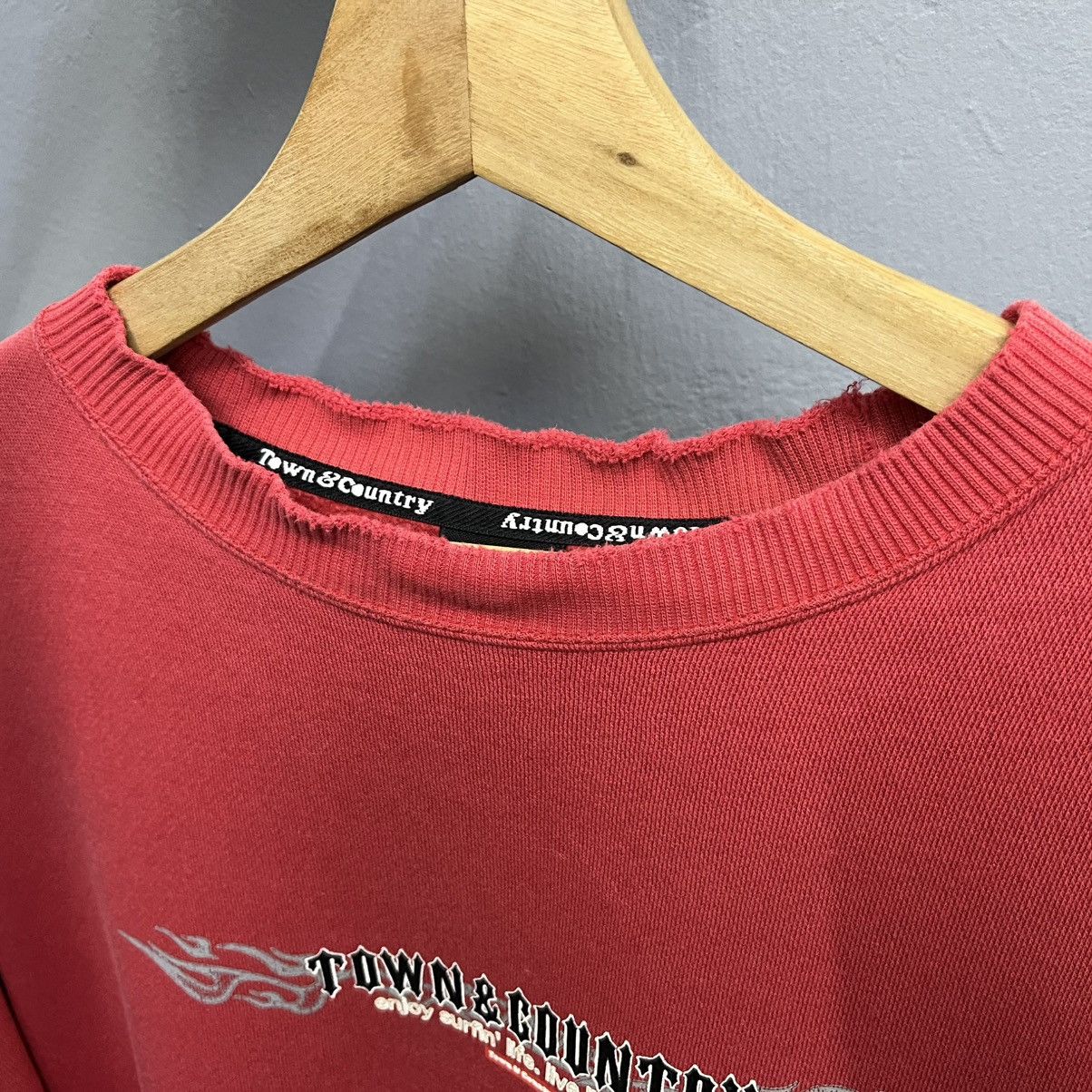 Other Town & Country Surf Flames Crewneck Sweatshirt Size US XL / EU 56 / 4 - 7 Thumbnail
