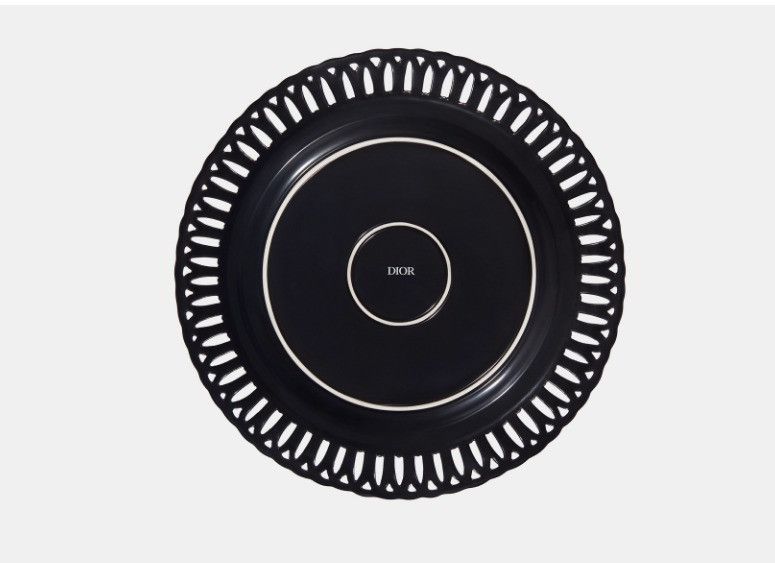 Dior o1w1db10425 HYJ01AD Size: OS / Decorative Plate in Black Size ONE SIZE - 2 Thumbnail
