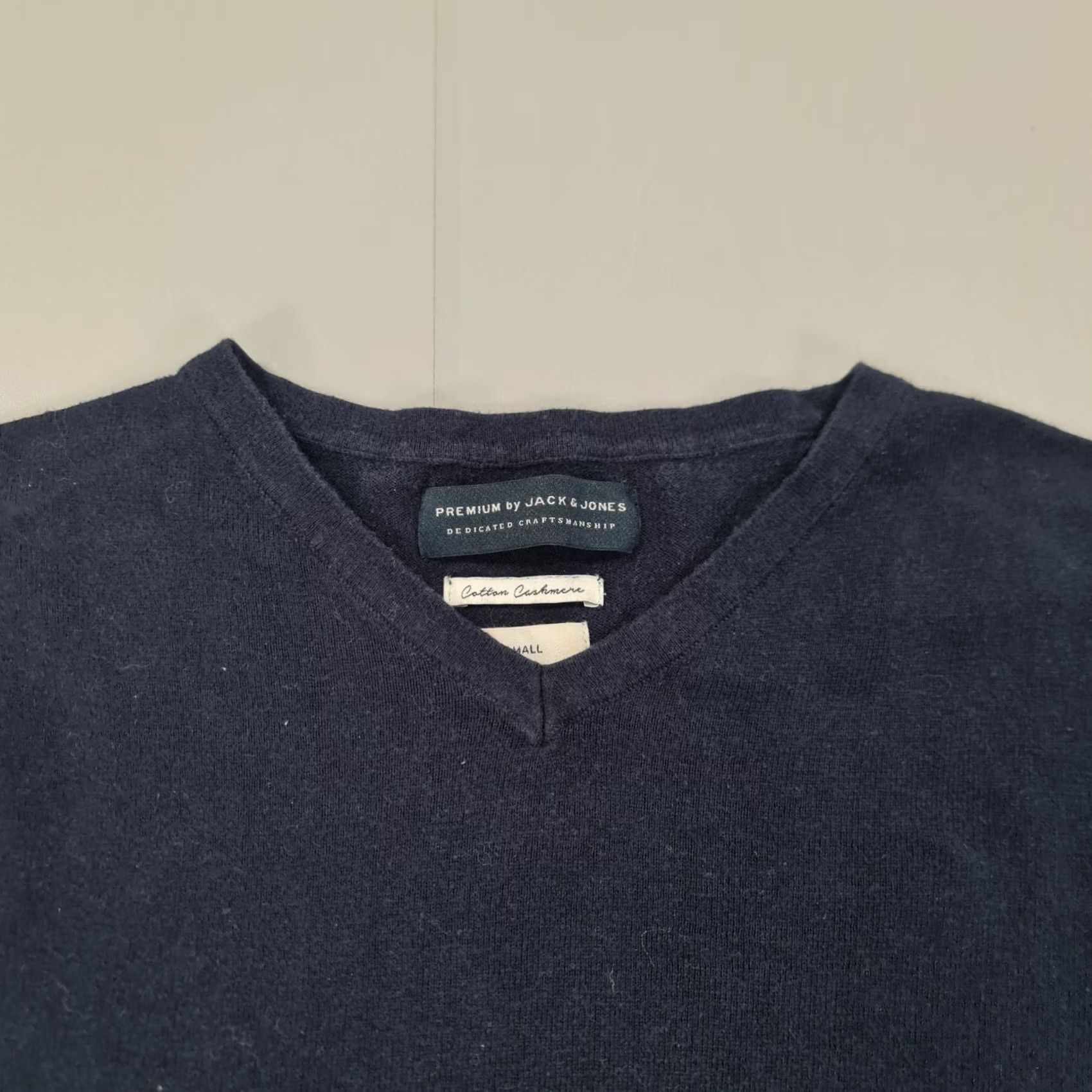 Jack & Jones JACK & JONES Jumper Mens Navy Blue Small V-Neck Long Sleeve Knit Pullover Cotton Cashmere Size US S / EU 44-46 / 1 - 2 Thumbnail