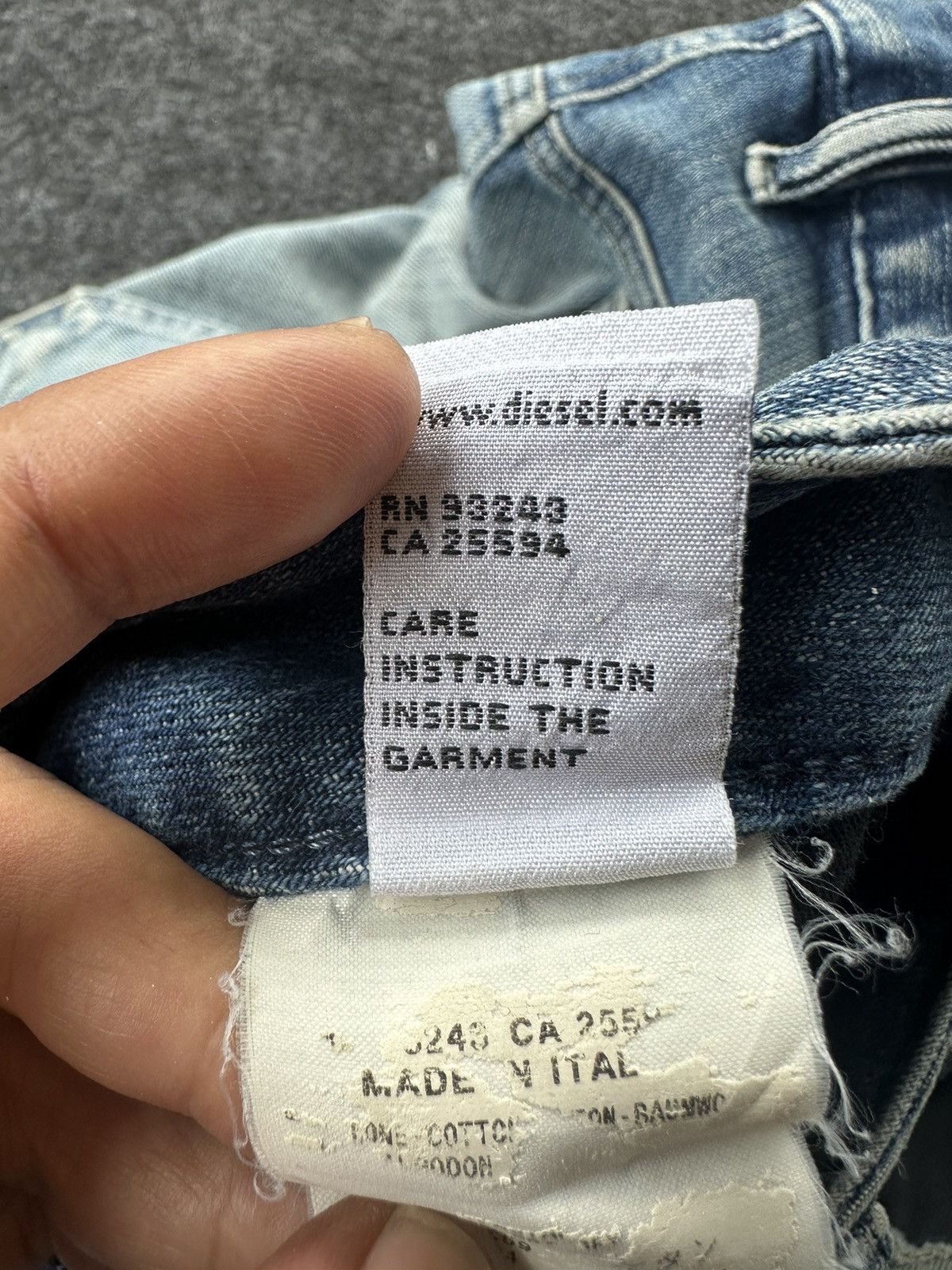 Diesel Vintage Diesel Industries Faded Wash Denim Size 31 D100 Size US 31 - 19 Thumbnail