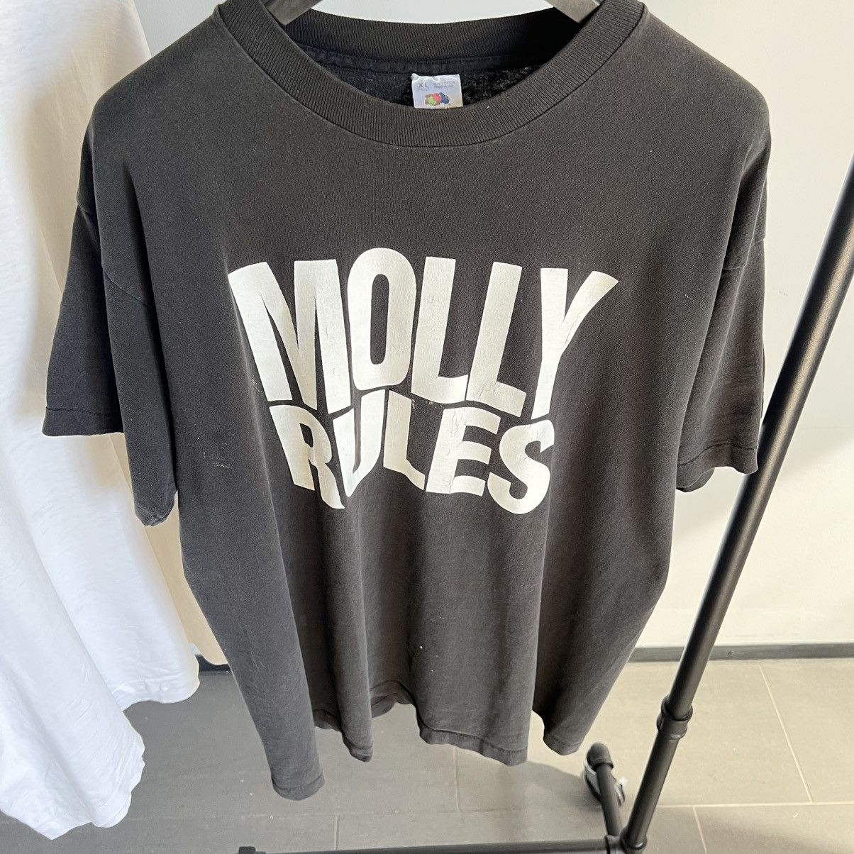 Vintage Vintage Distressed 90s “Molly Rules” Tee Size US XL / EU 56 / 4 - 11 Thumbnail