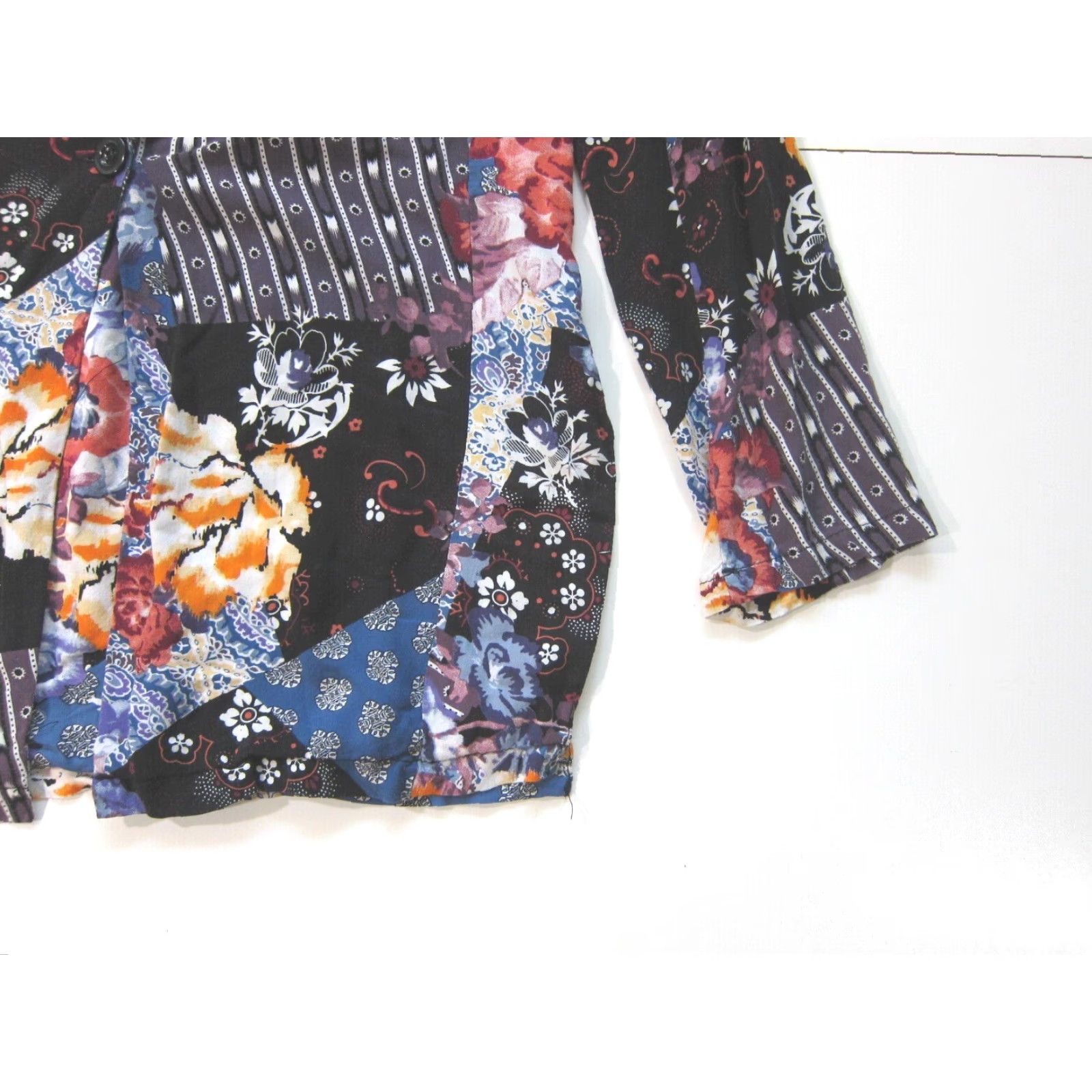 Vintage Jaase Blazer Jacket Women XS Floral Boho 100% Rayon Blue Orange Black Button Blazer, Long Sleeve, Lightweight, Regular Length, 1 Piece, Vintage? No. Size XS / US 0-2 / IT 36-38 - 6 Thumbnail