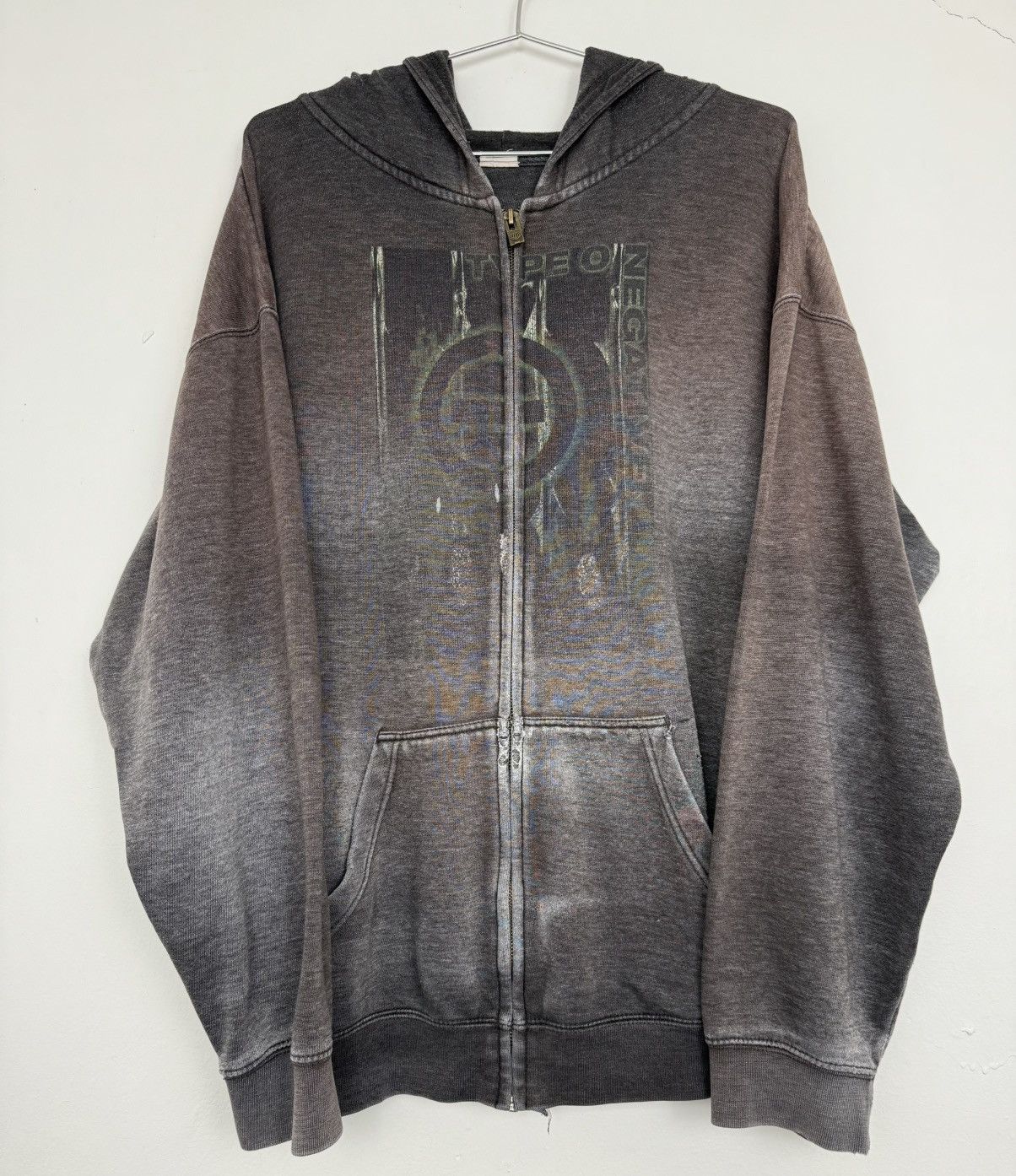 Band Tees Type o negative thrashed hoodie Size US XL / EU 56 / 4 - 1 Thumbnail