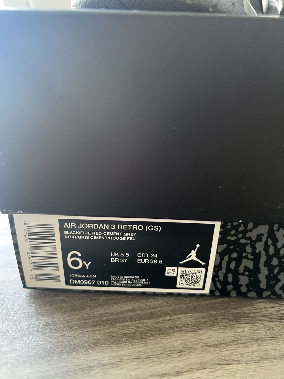 Jordan Brand Jordan 3 Retro OG Mid Black Cement Size 6Y/ 7.5 Women’s Size US 6 / EU 39 - 2 Thumbnail