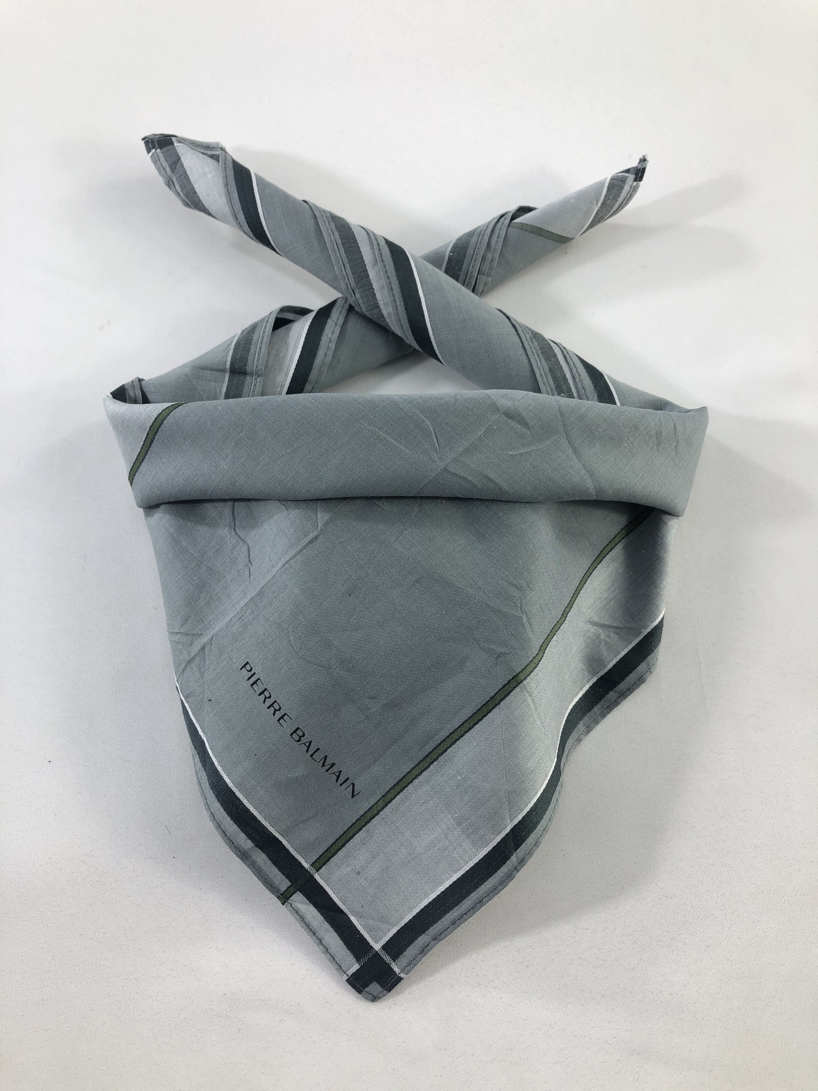 Pierre Balmain Pierre Balmain Handkerchief / Bandana / Neckerchief Size ONE SIZE - 1 Thumbnail