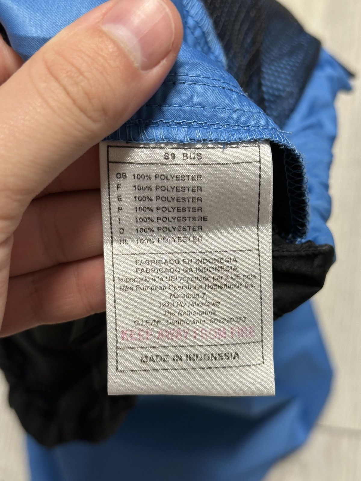 Nike 00s Vintage Nike Challenge Court Retro Vest Swoosh Logo Rare Size US L / EU 52-54 / 3 - 9 Thumbnail