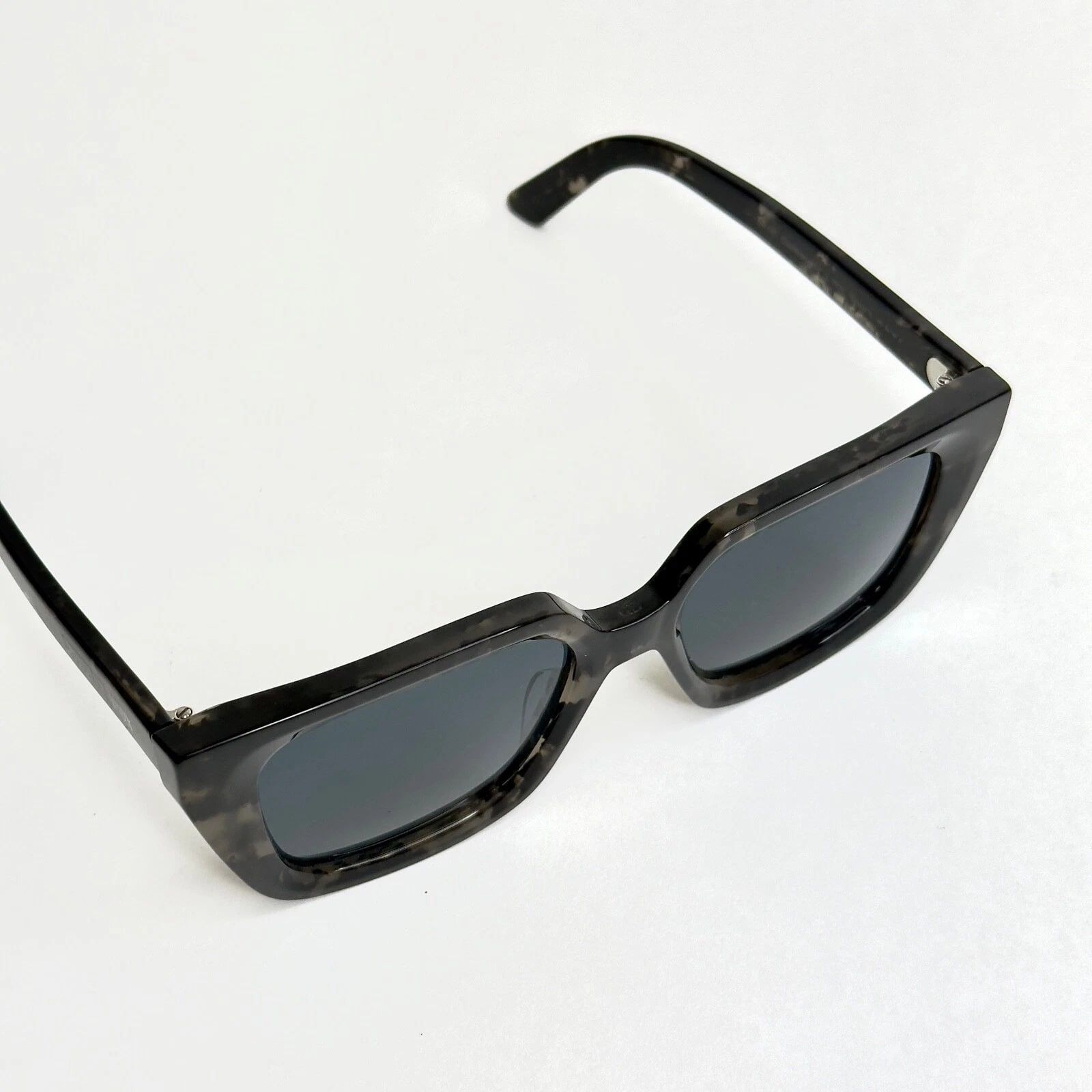 Christian Dior Monsieur CHRISTIAN DIOR MIDNIGHT S1I Sunglasses DIORMIDNIGHT CD40092I Size ONE SIZE - 6 Thumbnail