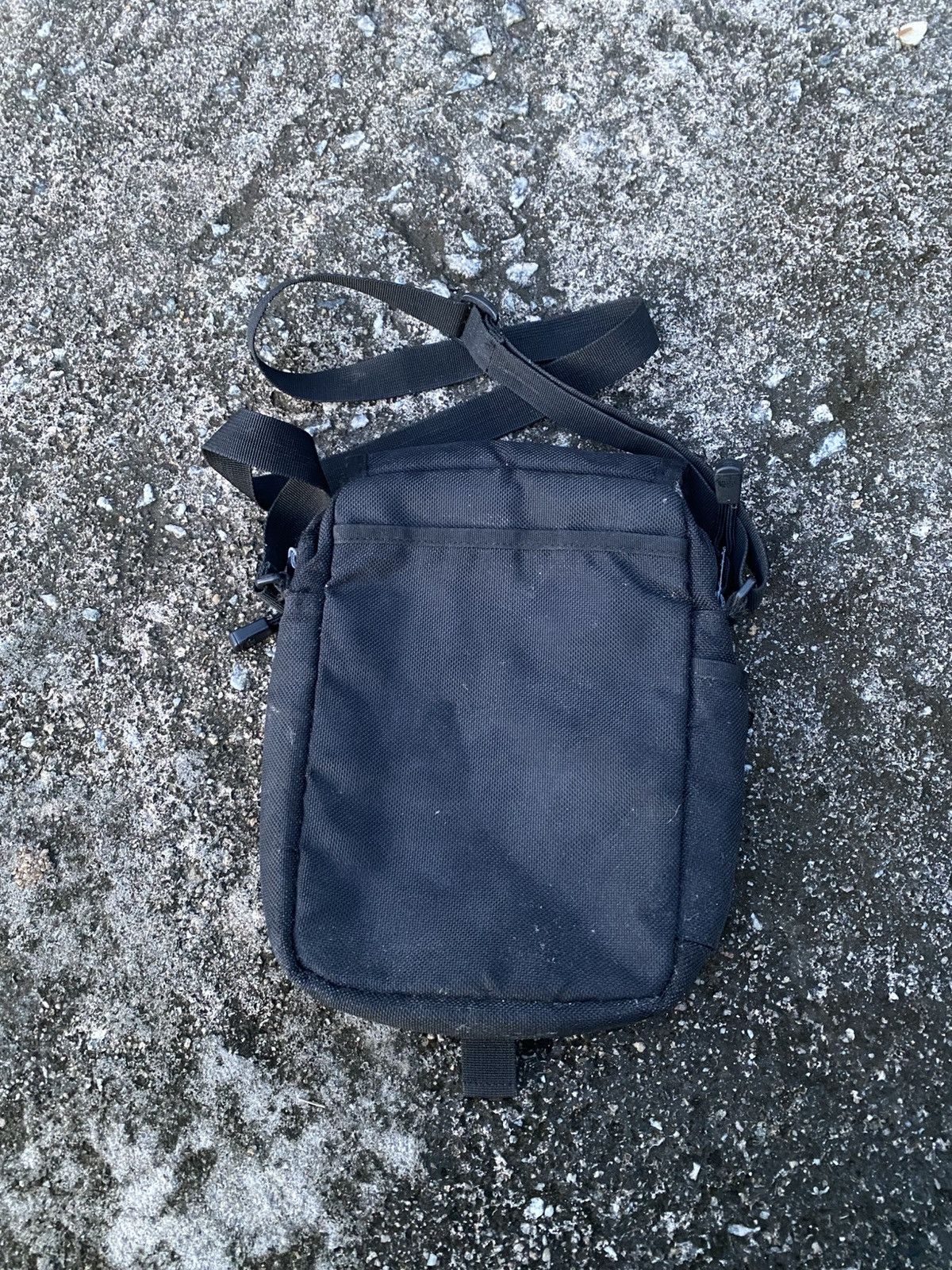 The North Face THE NORTH FACE Outdoor Sling Bag Buckle Japanese Embroidery Size ONE SIZE - 5 Thumbnail